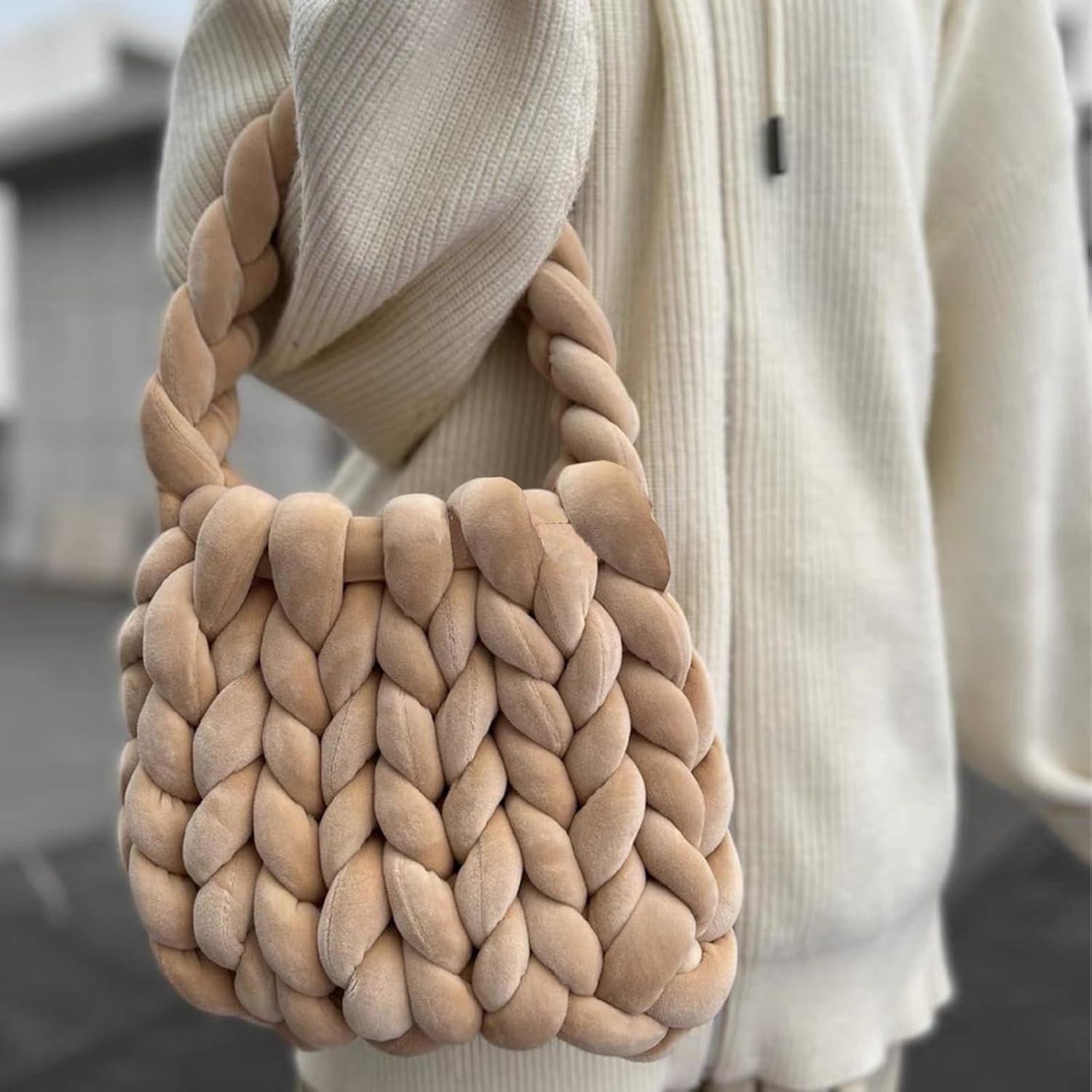 Velvet Chunky Yarn Bulky Tube Yarn for Hand Knitting Blanket for Braided Knot, Giant Arm Knitting Yarn for Knitting Throw Rugs Pillow(Khaki 2.2lb)