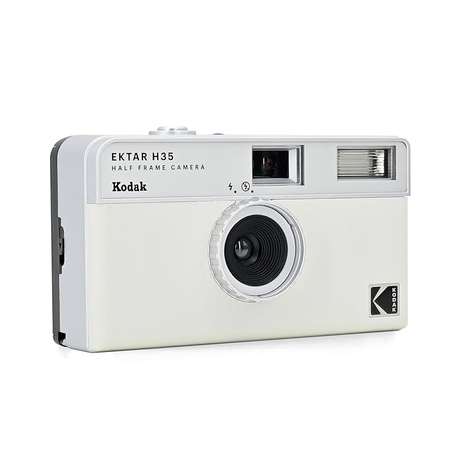 Kodak Ektar H35 本体 ＆ フィルム 2つ 35mm Film Camera - Kodak Ektar H35 Half Frame Camera (Black