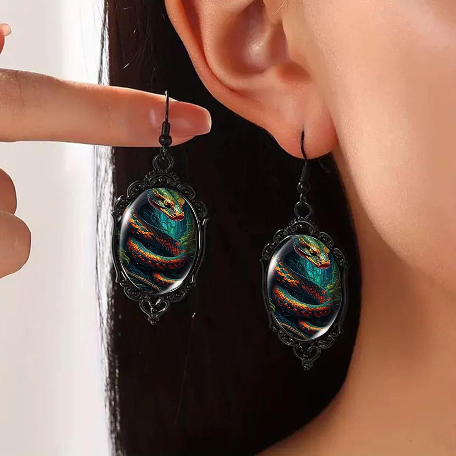 Gothic Snake Earrings Halloween Earrings for Women Vintage Gothic Cameo Earring Punk Style Crystal Glass Snake Dangle Earring Halloween Jewelry for Women - Image 2
