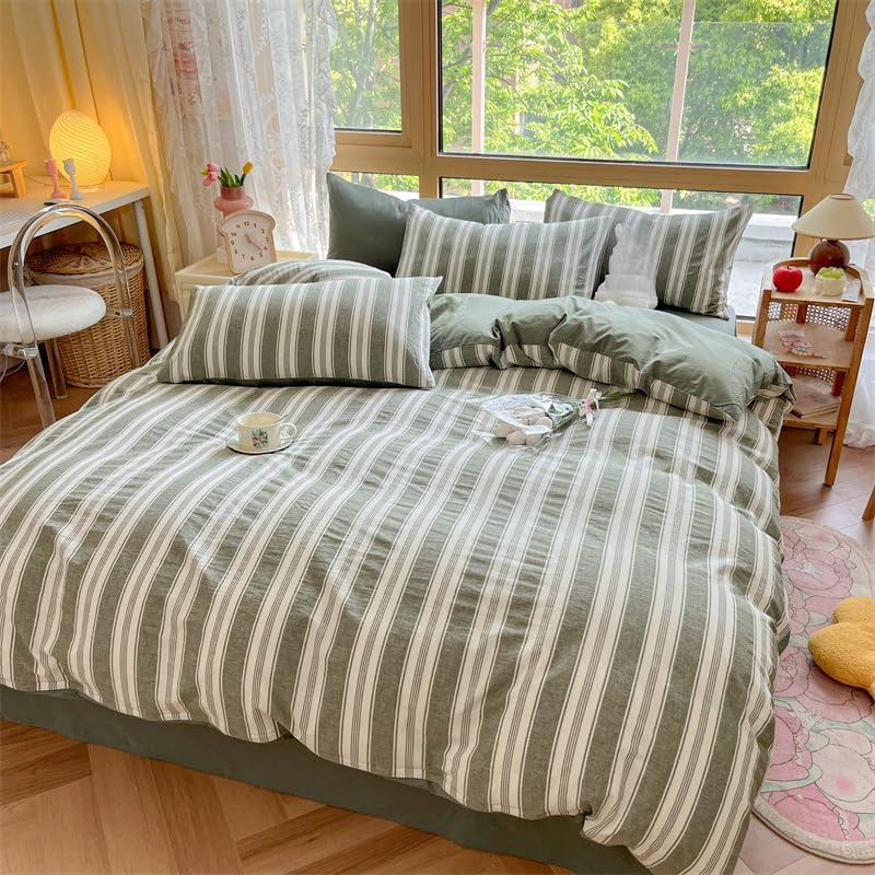 Housse de couette verte à rayures pour dire adieu au repassage fastidieux du lit