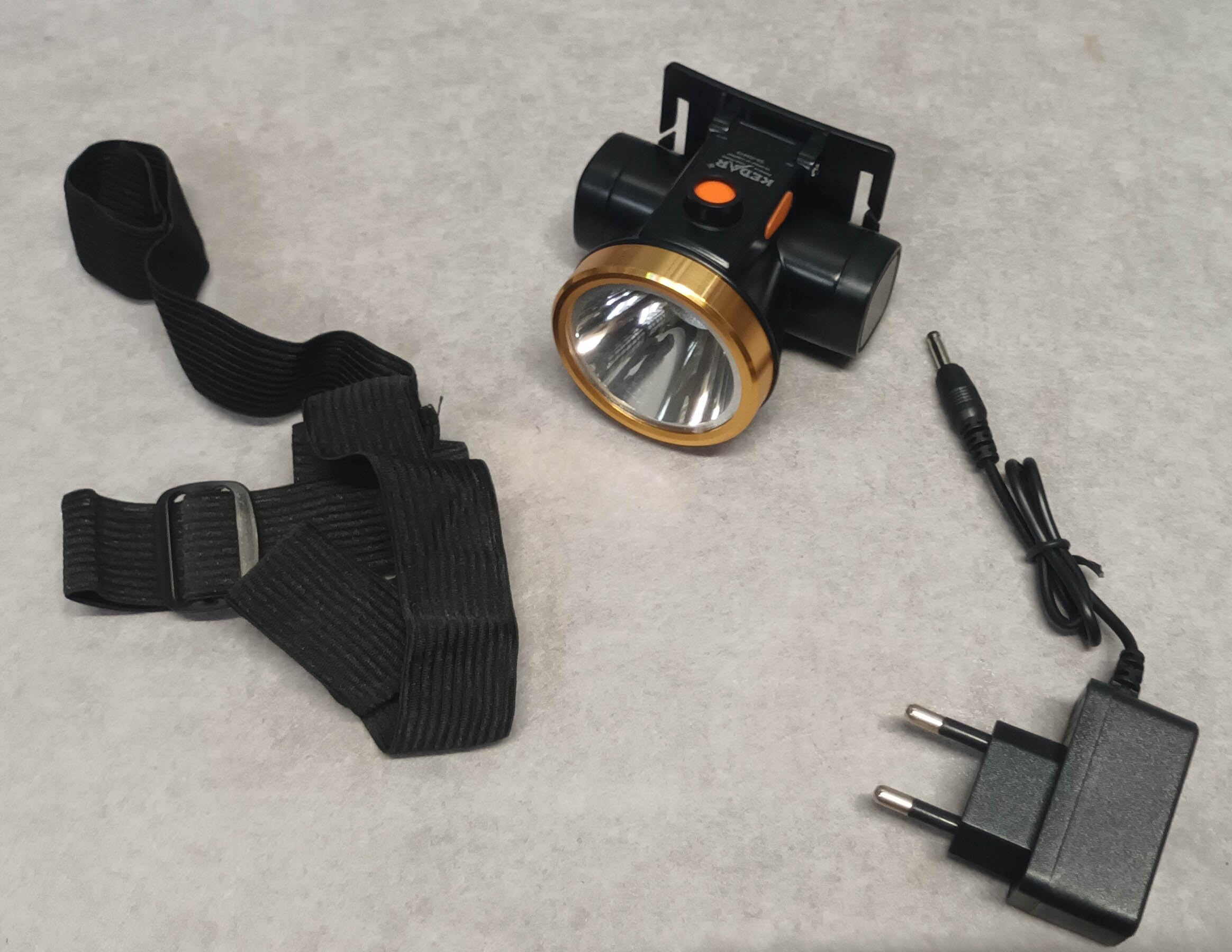 LED Headlamp Rechargeable Flashlight, Zoomable, Waterproof Head lamp-image-8