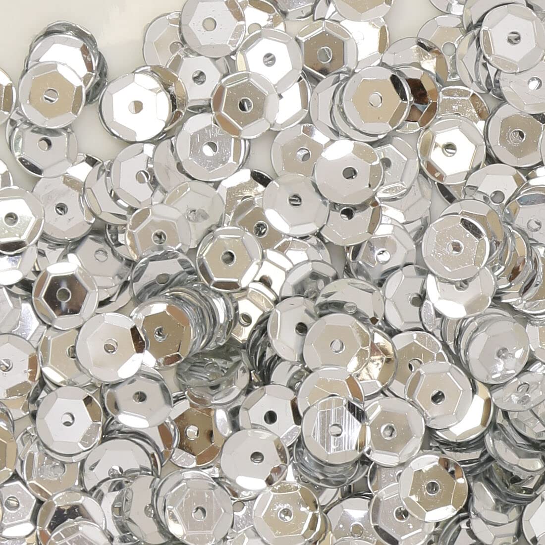 Craftelier - Silver Sequins for Crafts, Scrapbooking, Decorations and Shake Cards | Diamond Circle Shape - Size Approx. 6 mm | Colour Silver