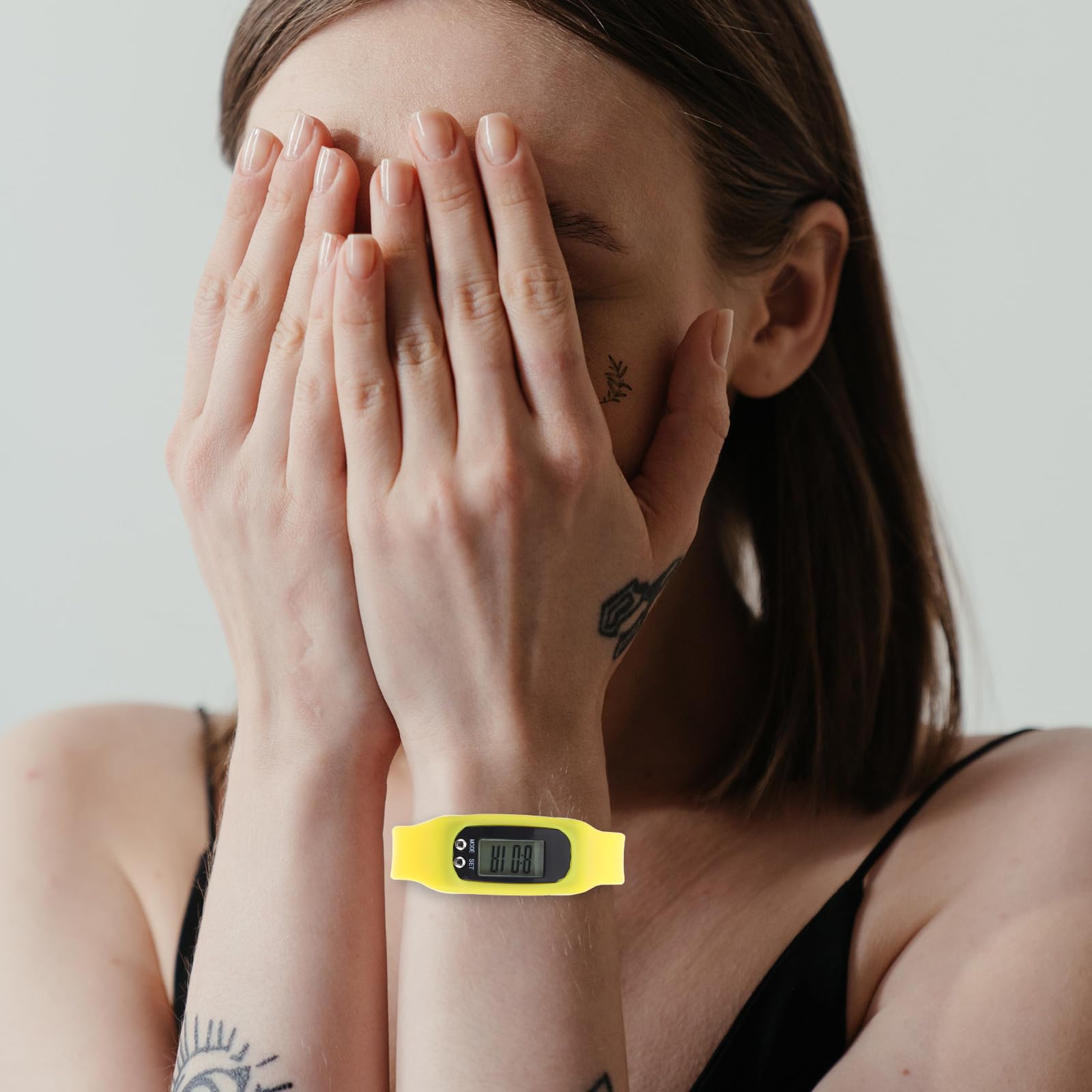 Hemobllo Podómetro de Muñeca Portátil de Silicona Fácil de Operar Pantalla Digital, Pulsera Ligera para Caminar y Hacer Ejercicio