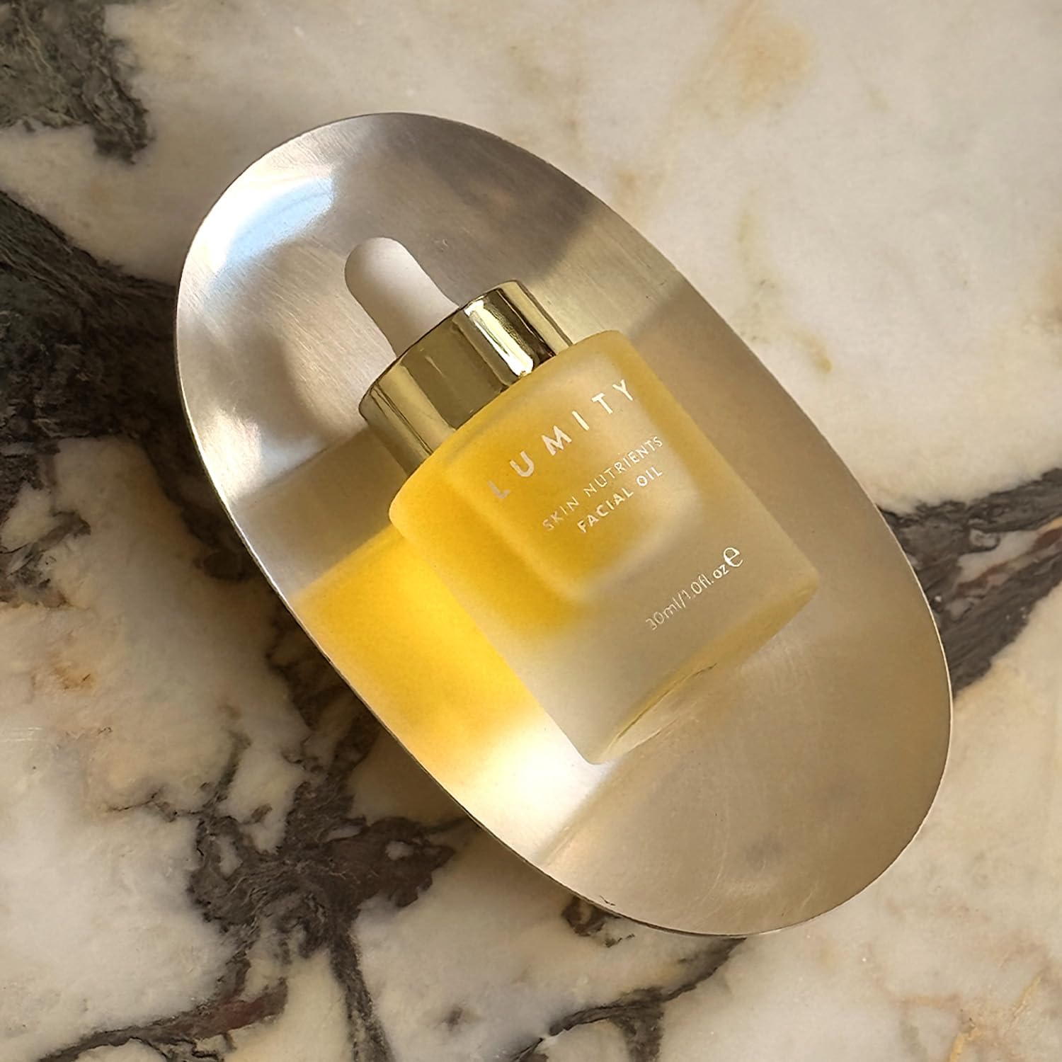 LUMITY Award-Winning Natural Moisturising Anti-Ageing Natural Facial Oil For Fine Lines And Wrinkles - Argan Oil Jojoba Seed Oil Green Tea Leaf Extract product thumbnail 3