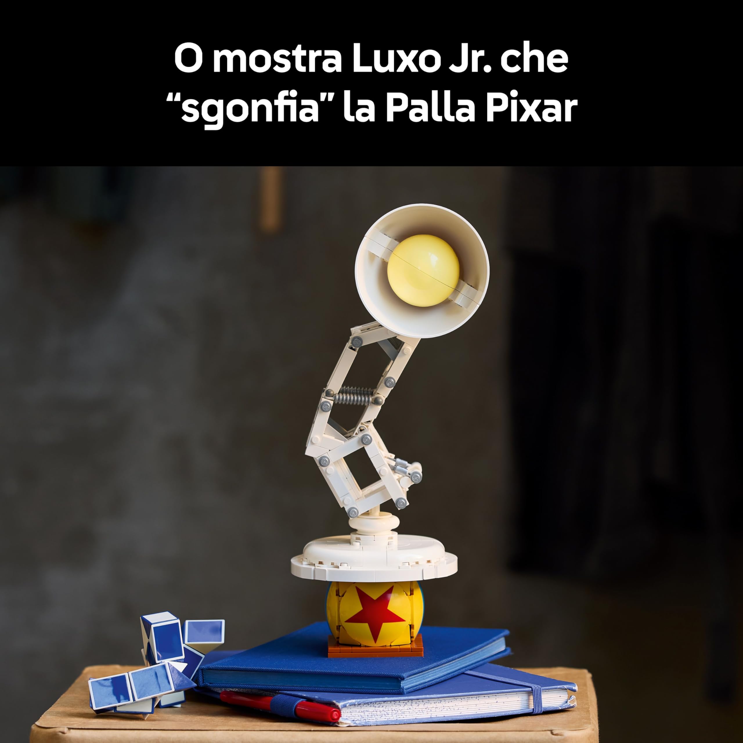 LEGO Ideas | Disney Pixar Luxo Jr. - Set con Lampada da Costruire per Adulti - Gadget Cinematografico con Riferimenti ai Film - Decorazione per la Casa da Scrivania - Idea Regalo da Collezione - 21357