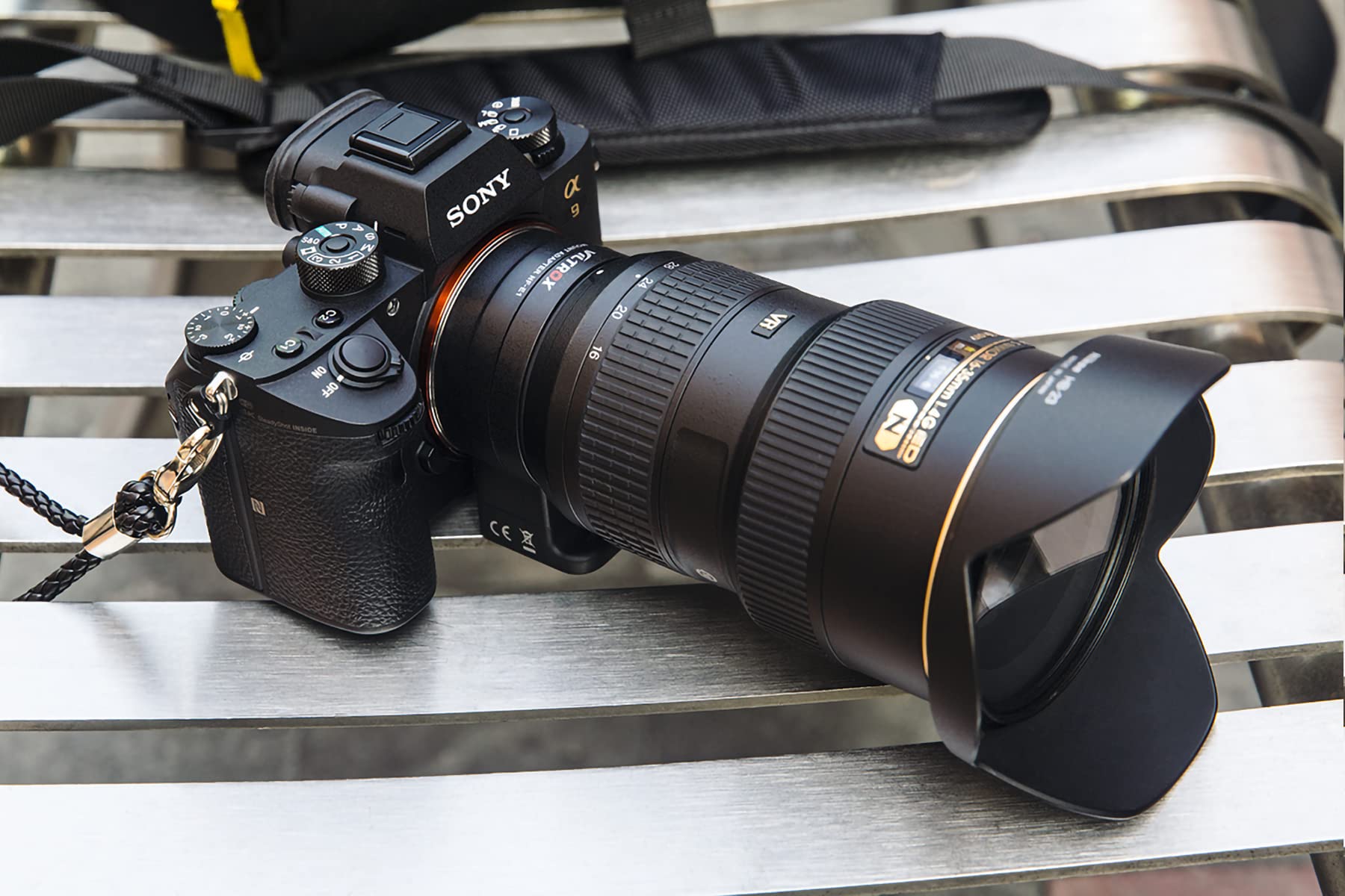 VILTROX NF-E1 Autofocus Adattatore per Obiettivo per Nikon F Lente a Sony E-Mount Fotocamera A9 A7RIII A7RII A7III A7II A6500 A6300 A6400