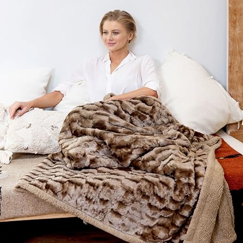 Miniatura 1 de Ailemei Direct Manta mullida de piel sintética tamaño individual para sofá, manta de sherpa súper suave reversible, cálida y acogedora manta de cama