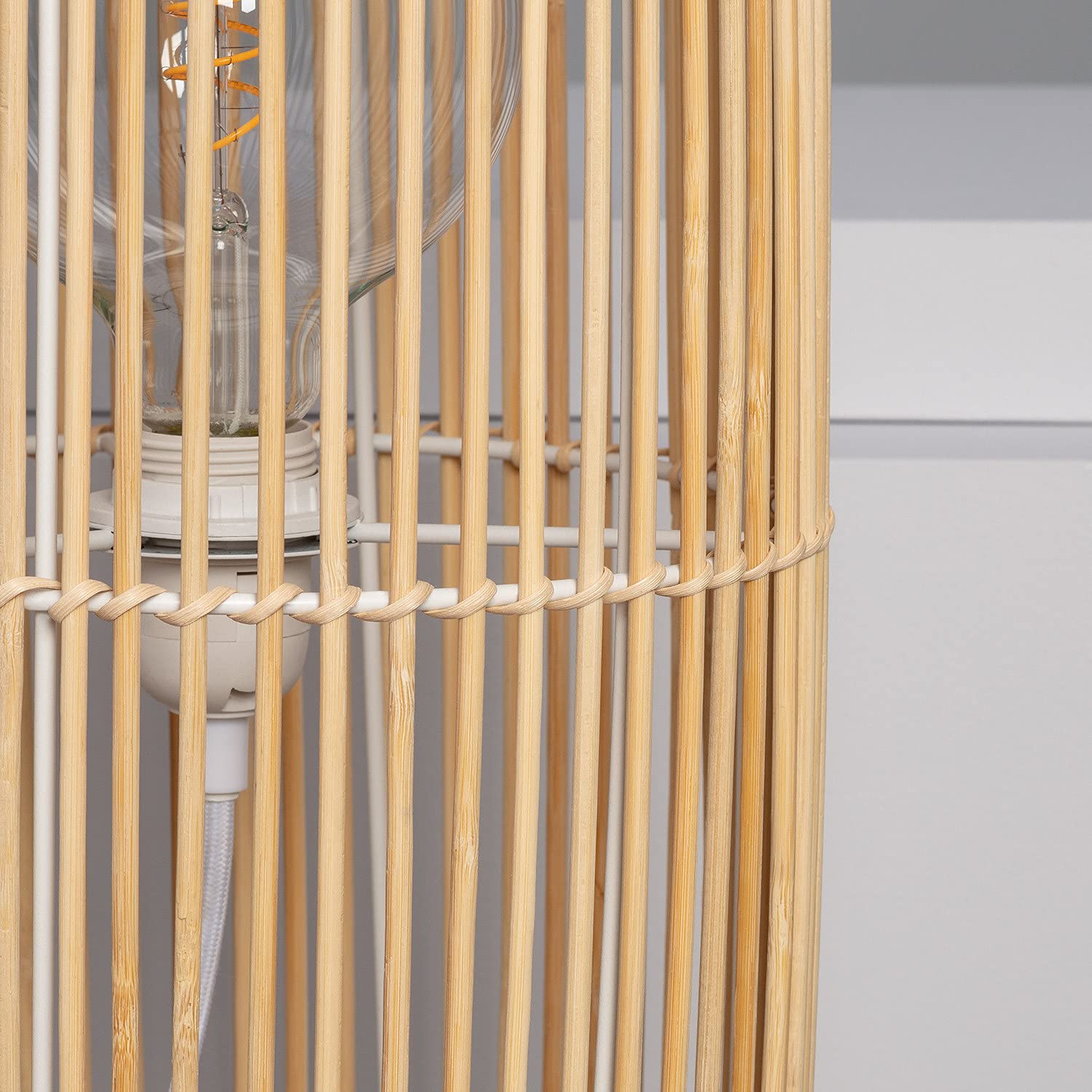 LEDKIA LIGHTING Lampadaire Bambou Komu Naturel