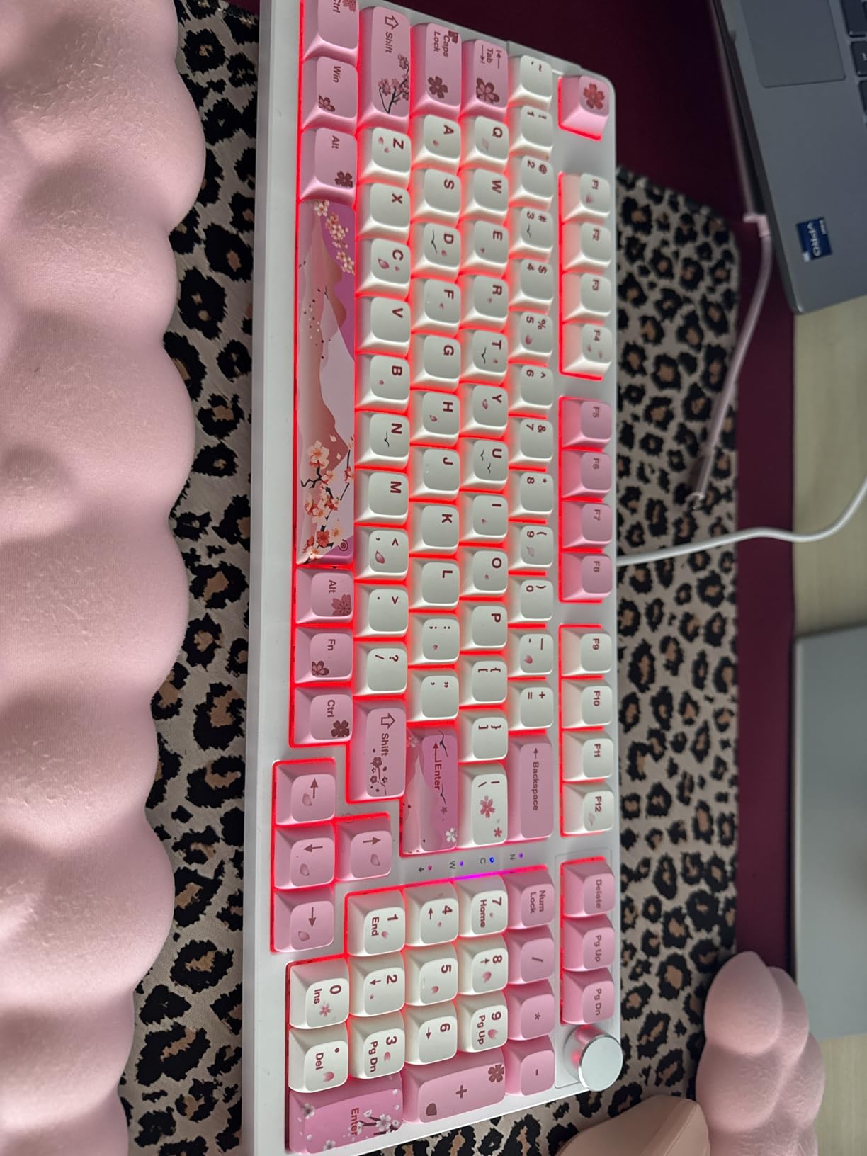 surmen 96% Creamy Sounding Keyboard with with Number Pad, Gasket ...