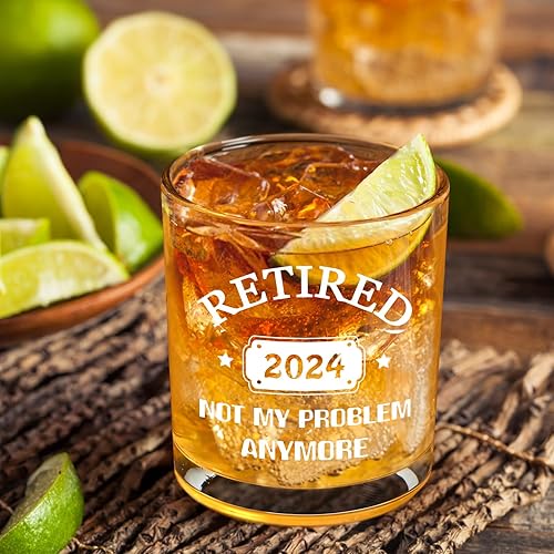 Miniatura 5 de DAZLUTE Regalos de jubilación para hombres, vaso de whisky para jubilados 2024 Not My Problem Anymore, regalos divertidos para jefe, compañero de