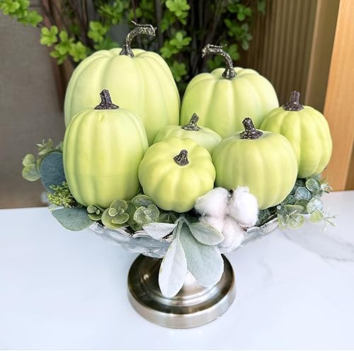 Miniatura 8 de Winlyn 7 calabazas artificiales de cosecha de color verde claro surtidas para Acción de Gracias, Halloween, otoño, mesa de boda, centro de mesa,