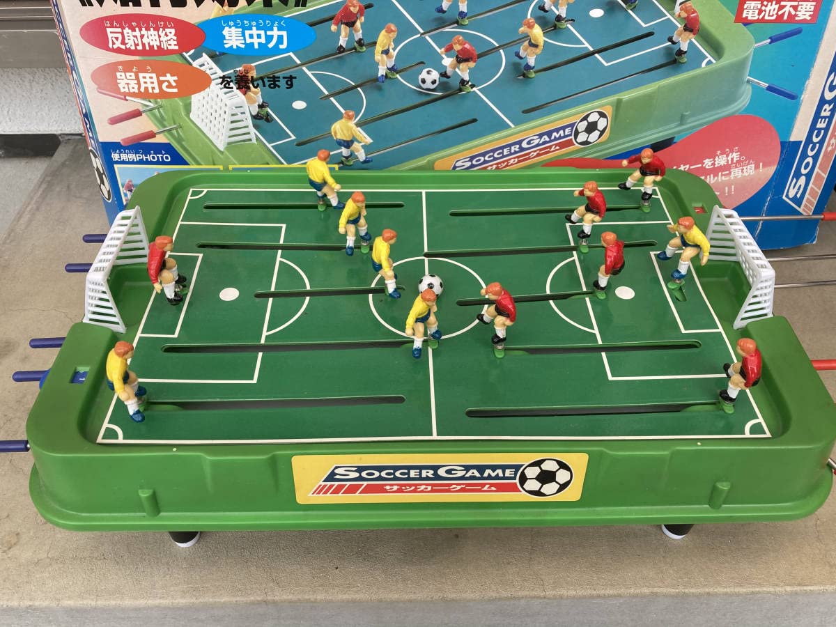 Amazon | 【ボードゲーム】サッカーゲーム 盤面の大きさ約42cm
