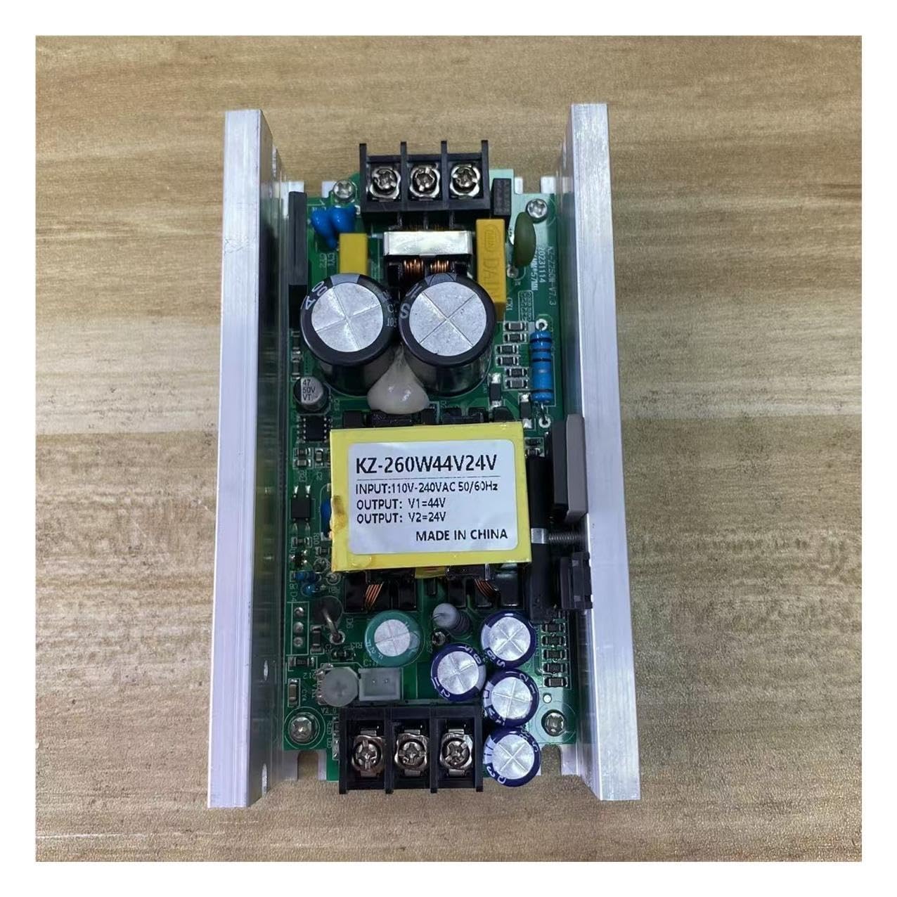 260 W 12 V 36 V / 26 V / 12 V 28 V Oświetlenie sceniczne Przełącznik światła LED Listwa zasilająca(260W 26V)