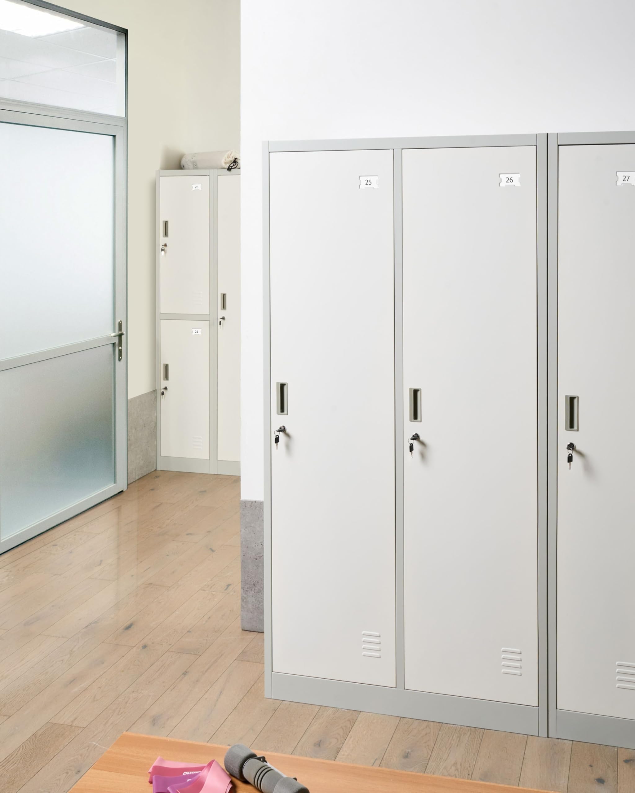 Doppelspind Umkleideschrank 2-türig Metall weiß / grau abschließbar Athlete