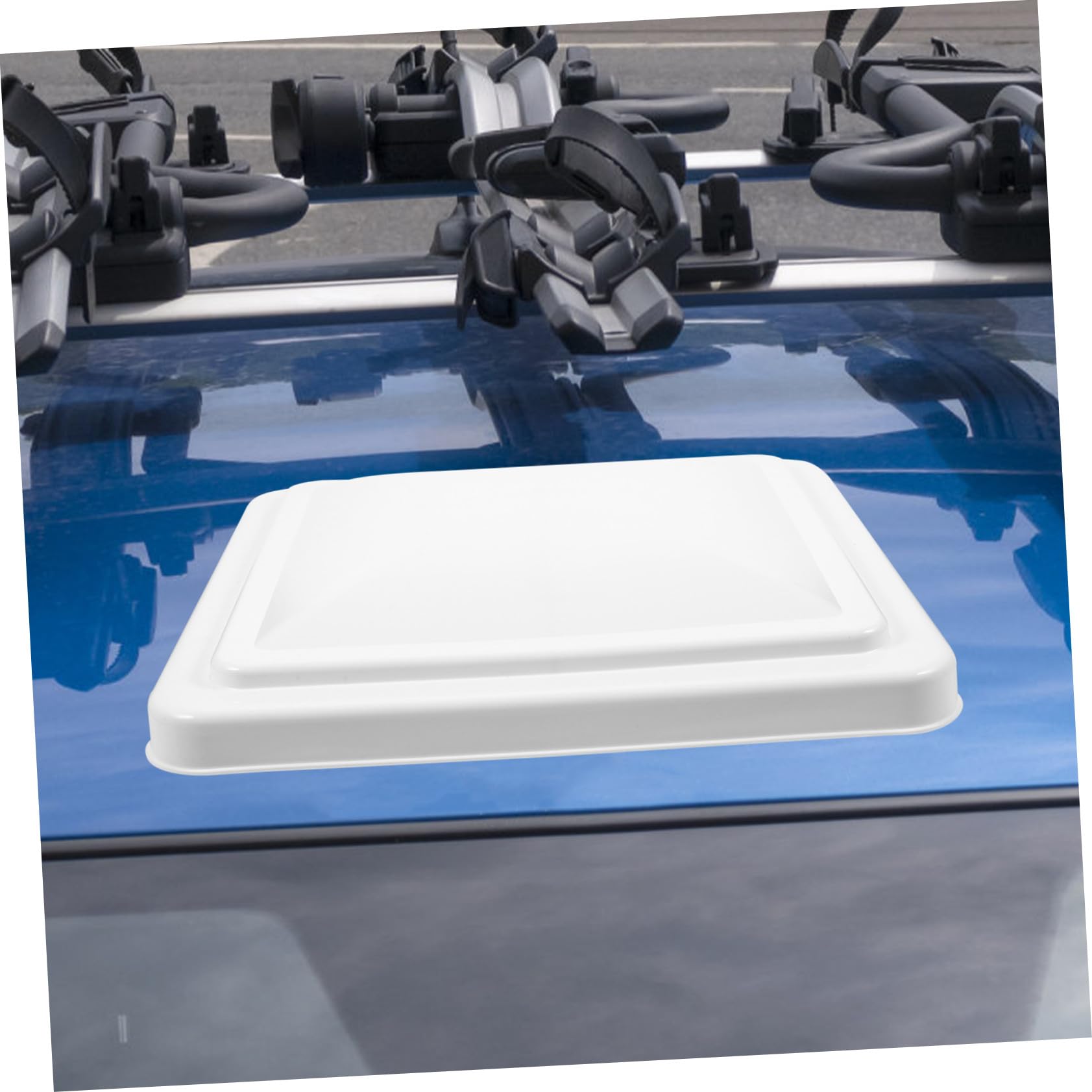 Copertura Ventilazione Camper in Resistente Isolante Pioggia e Calore Sostituzione Cofano Sfiato Tetto per Rimorchio e Motorhome Facile Installazione Design Moderno Bianco