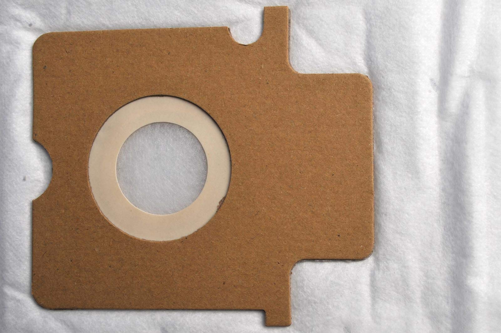 10 sacchetti per aspirapolvere compatibili con Panasonic MC-E 7301. 7305, 10 sacchetti per aspirapolvere + 2 microfiltri + 2 filtri motore simili a quelli originali Panasonic MC-E7, serie C-2 E