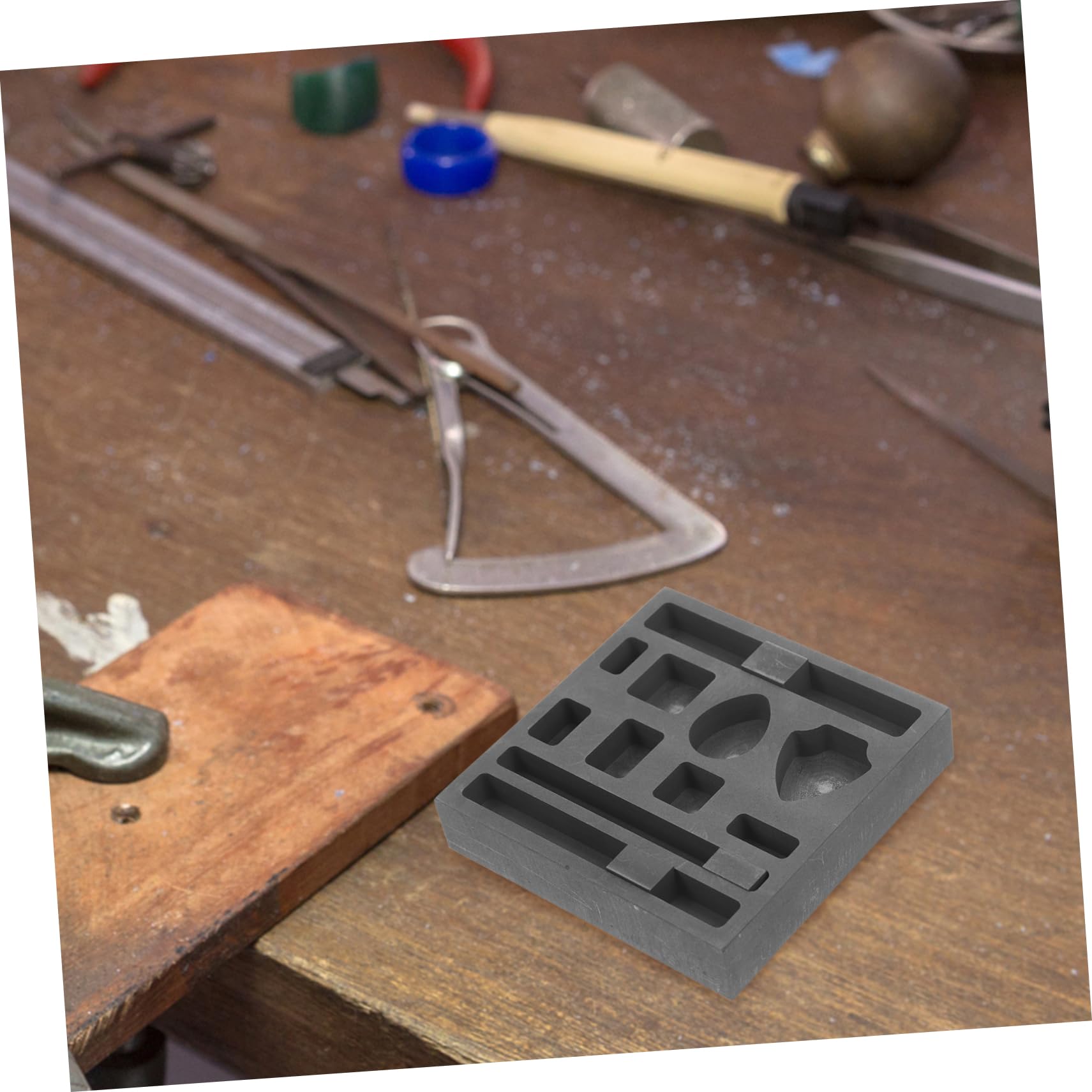 Graphitform mit 11 Löchern für Gold und Silber Beim Metallschmelzen