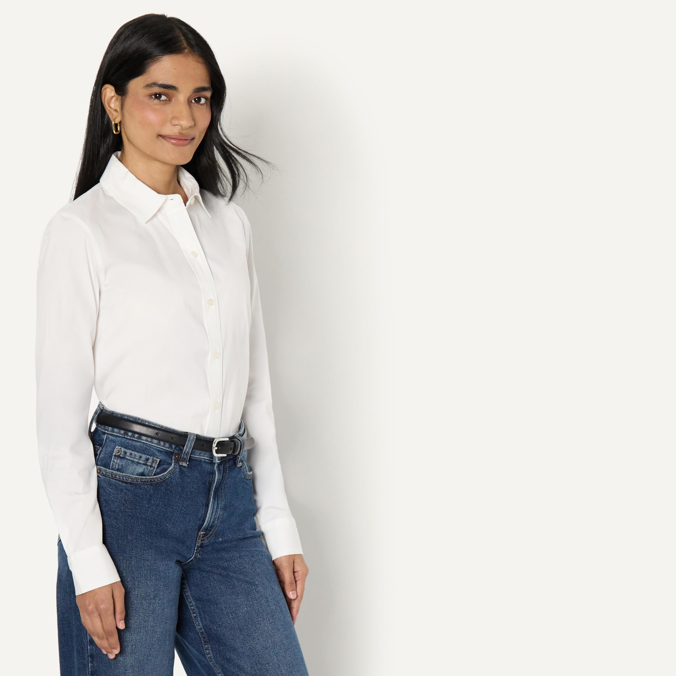 Amazon Essentials Mujer Camisa de Vestir con Botones de Popelina Elástica