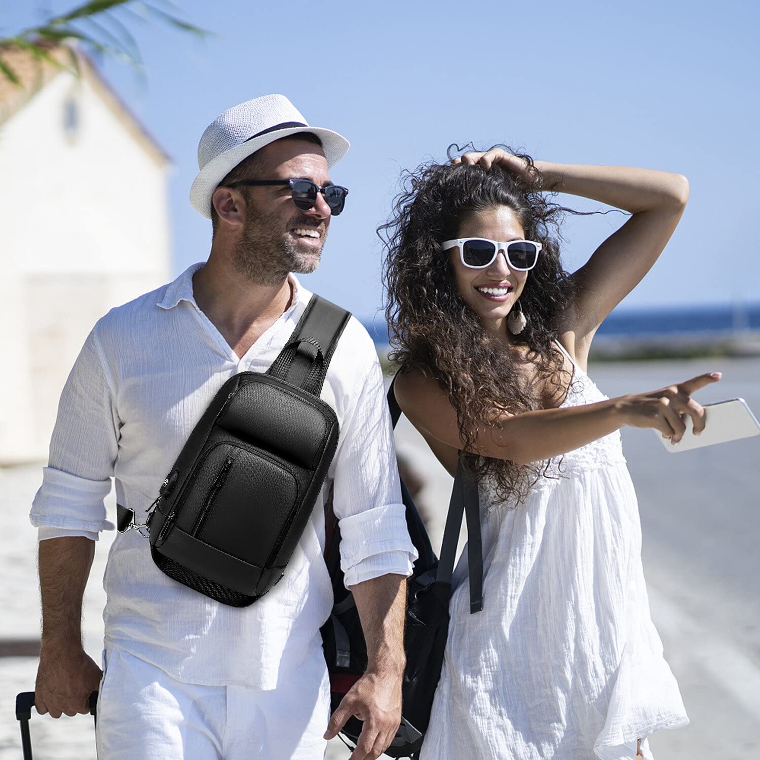 Sac de Poitrine Homme Imperméable Sacoche Bandouliere Léger avec Port de Chargement USB pour 9.7 Pouces iPad et Idee Cadeau-Noir