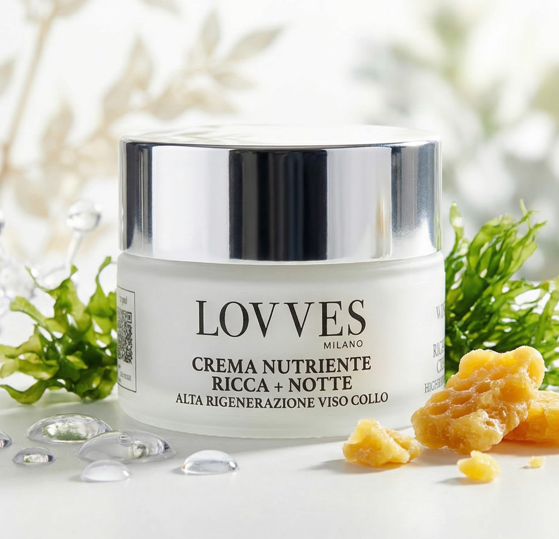 LOVVES Crema Facial Rica Nutritiva, para Día y Noche, Alta Cosmética Natural, Antiarrugas, Favorece la Producción de Colágeno, Hidratante, Regeneración Rostro Cuello,Tarro Cristal 50 ml