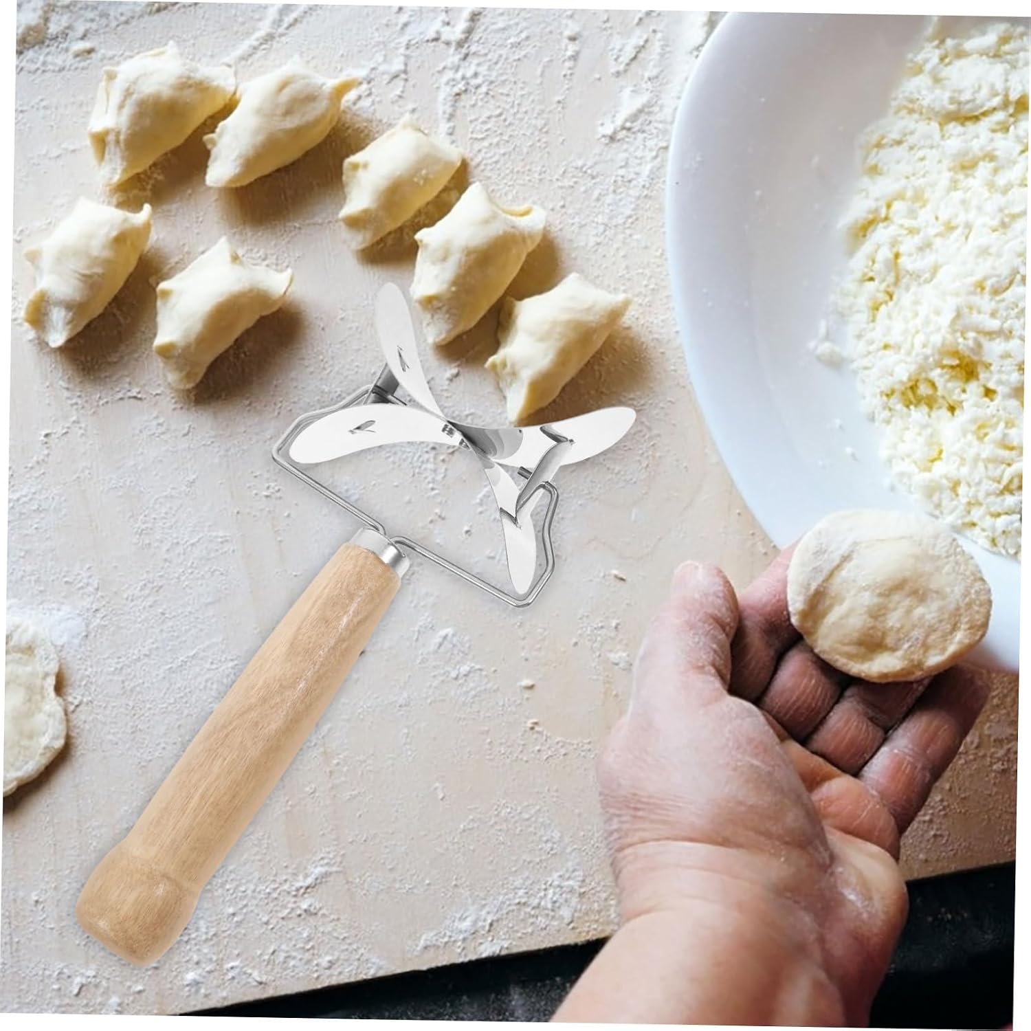 3pcs Dumpling Wrapper Skin Cutter Kitchen Dumpling Wrapper Maker Stainless Steel Ravioli Molds for Family Restaurant Use