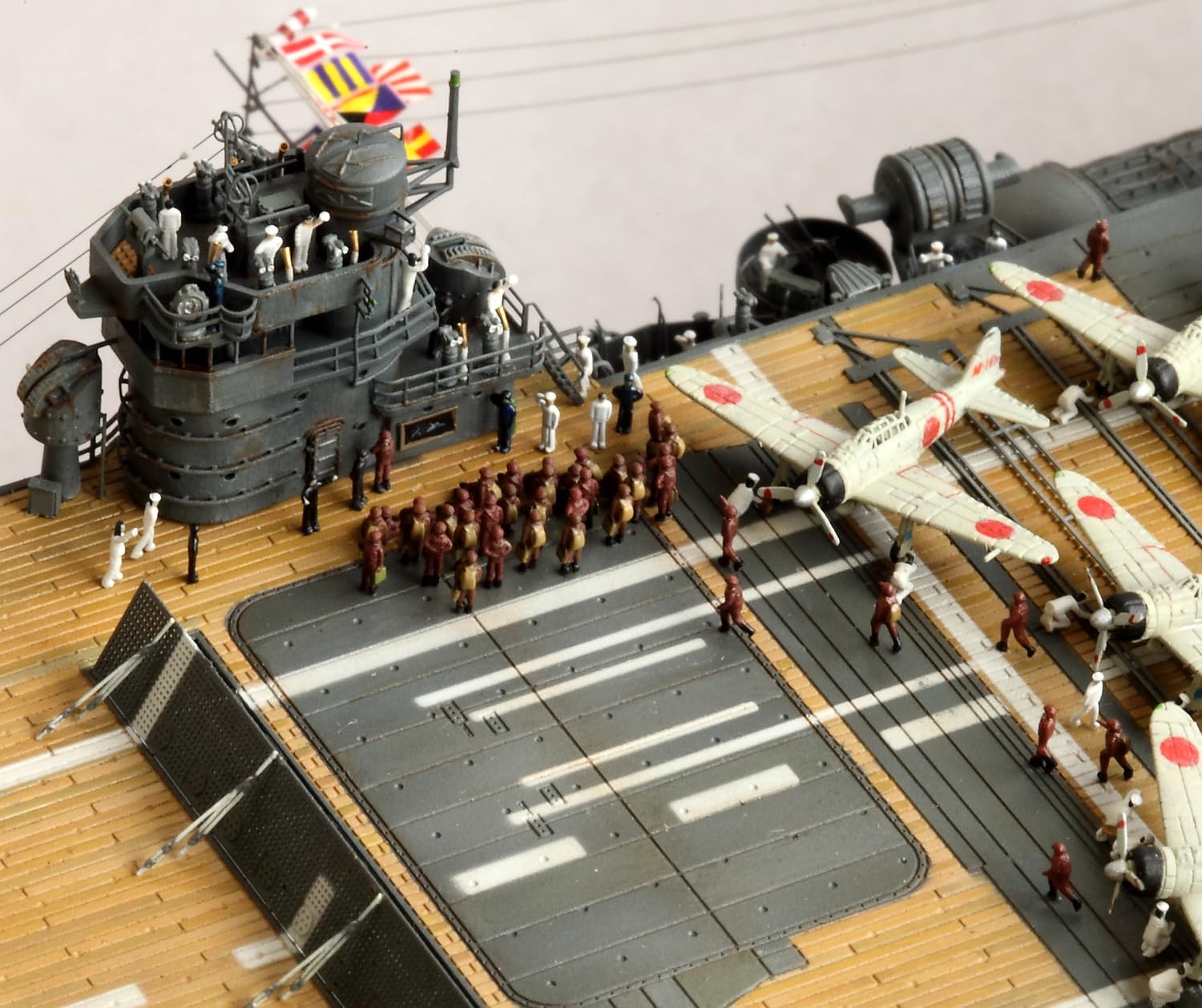 Amazon | ファイブスターモデル 1/700 日本 船員12 パイロット 9ポーズ