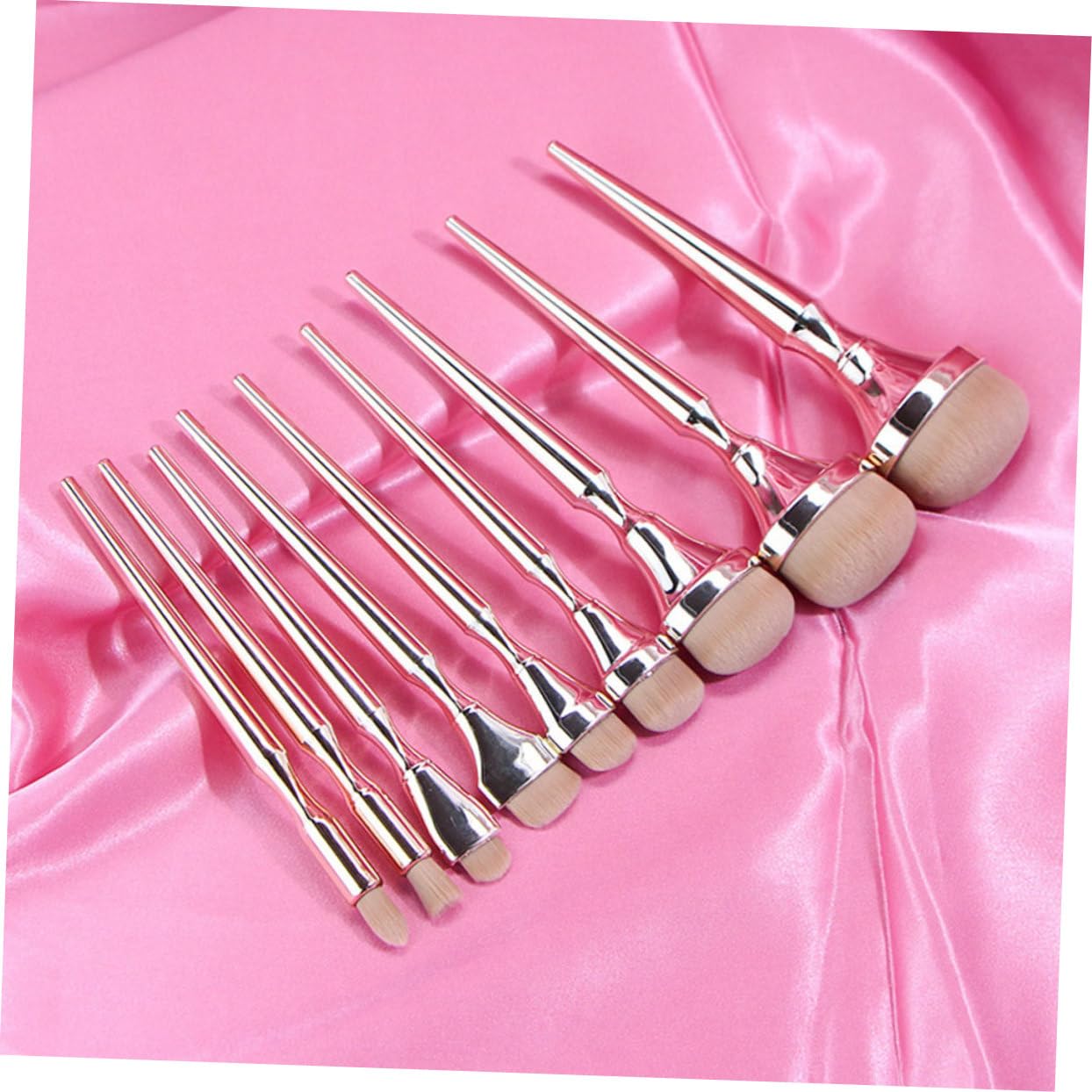 Set di Pennelli Trucco 9 Pezzi Manico Dorato Elettroplaccato | Set Beauty Professionale, Fibre Artificiali e Abs, Adatto per Regalo San Valentino, Festa della Mamma e Natale