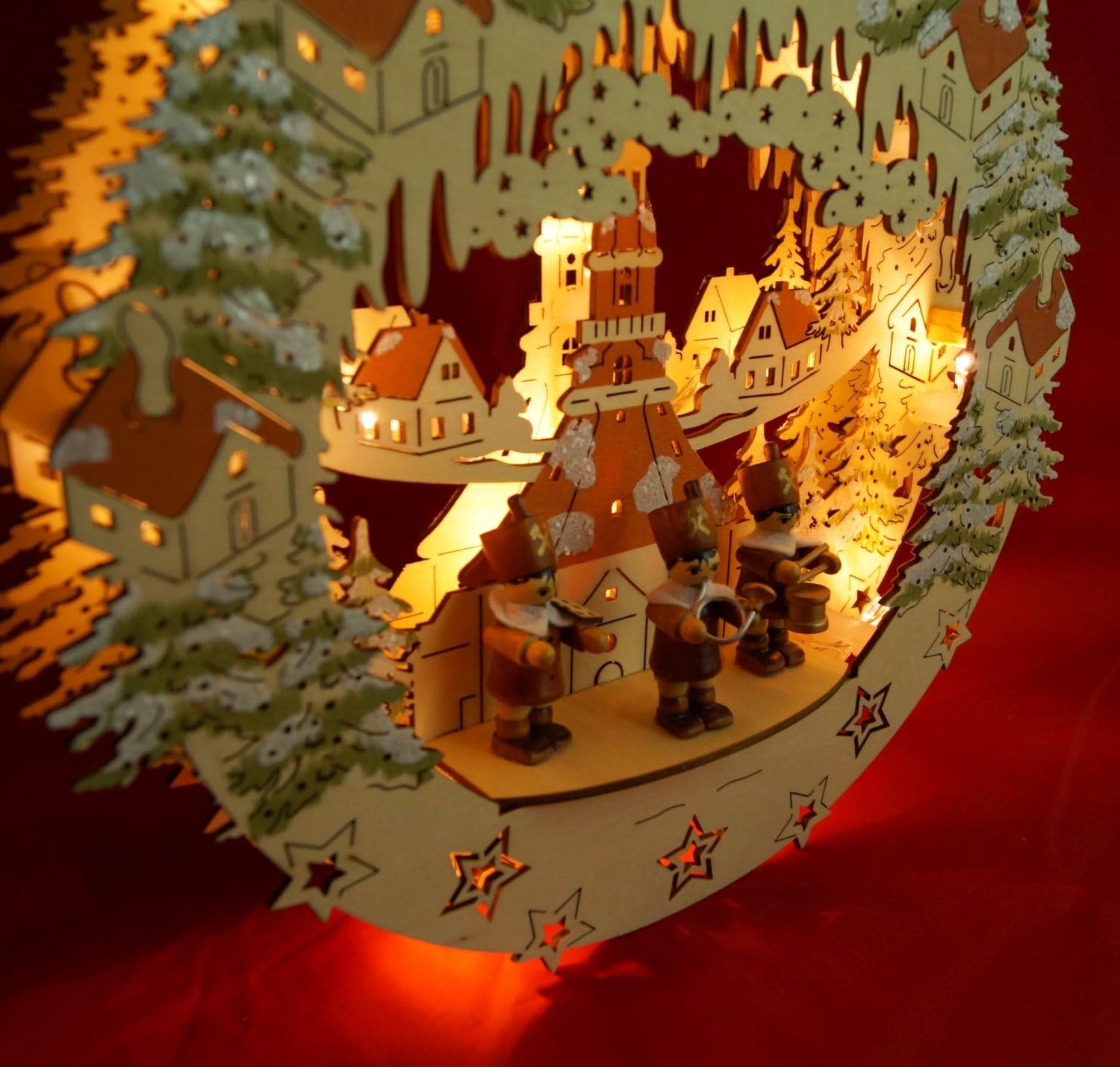 Wichtelstube-Kollektion Holz Fensterbild Seiffener Kirche Weihnachtsdeko fürs Fenster, 30 x 6 x 28 cm inkl. Adapter 4,5 V; LED Fensterbilder Weihnachten
