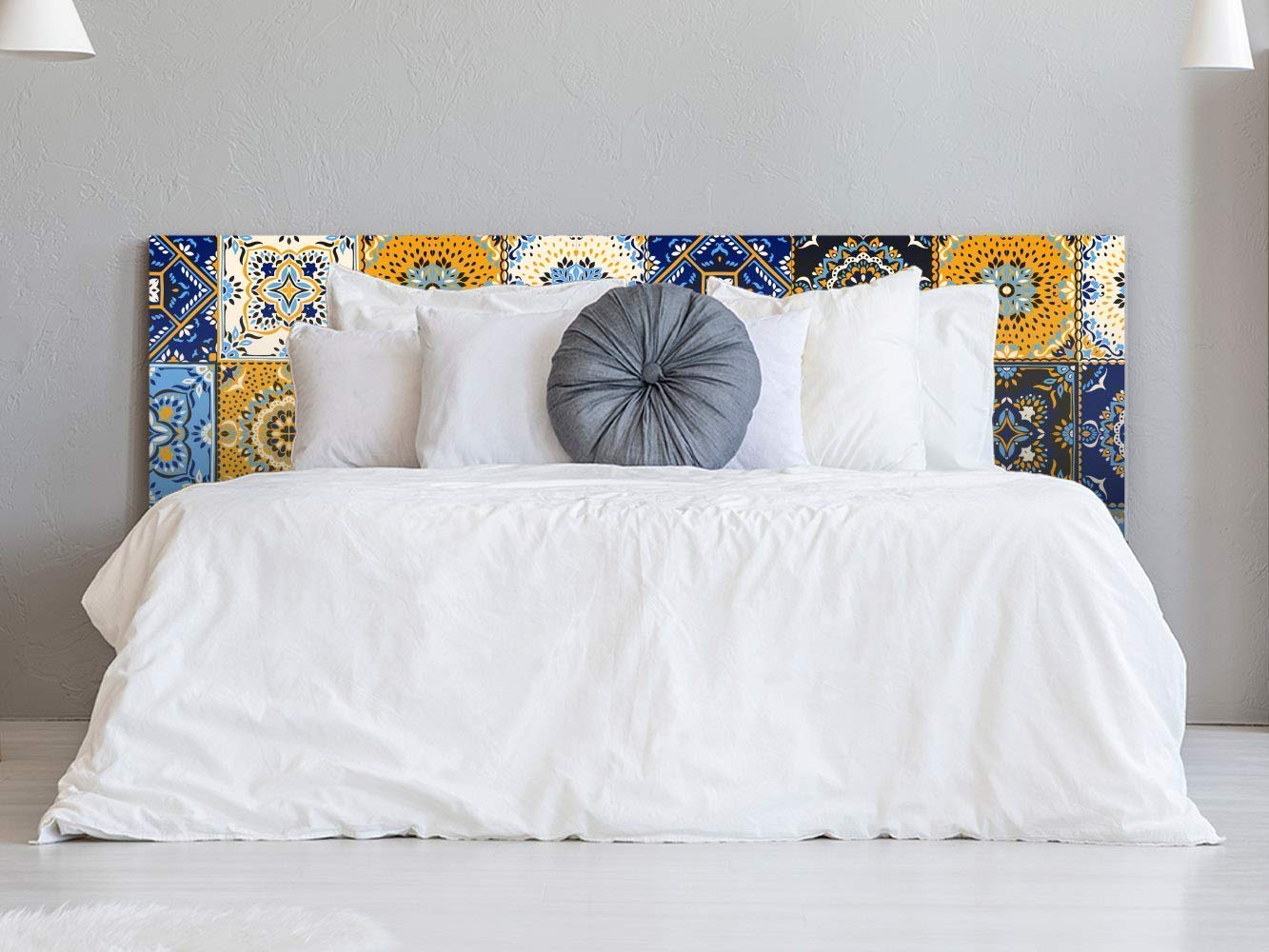 Oedim Testiera Per Letto In PVC Stampato – 150x60 Cm – Design Cervo Con Triangoli – Originale Ed Economica – Multicolore