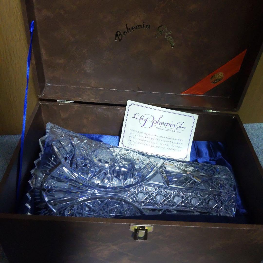 Amazon.co.jp: ボヘミアクリスタル花瓶 ラスカ チェコ : Home