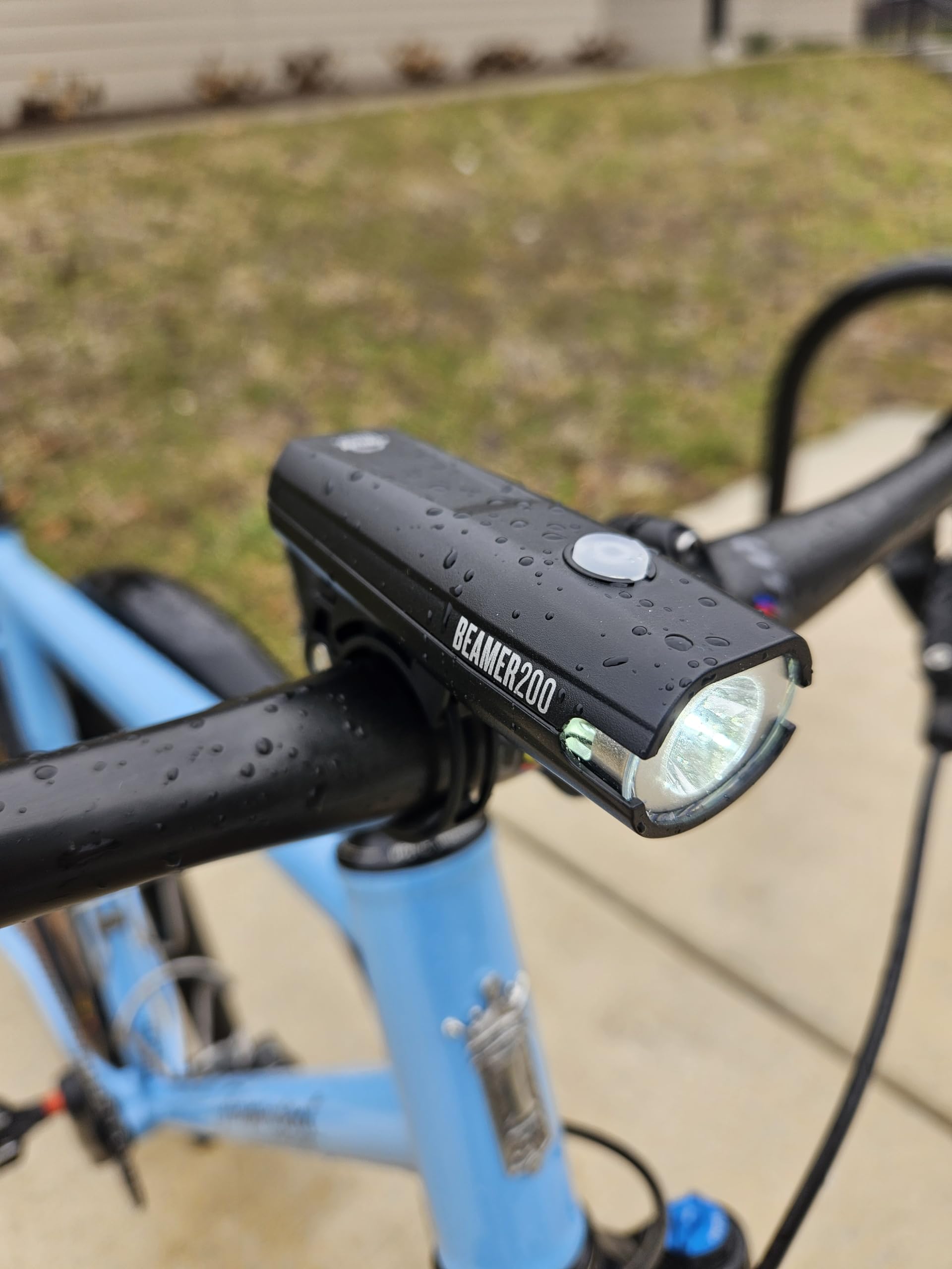 Planet Bike Kit d'éclairage Beamer 200 et Blinky Squared