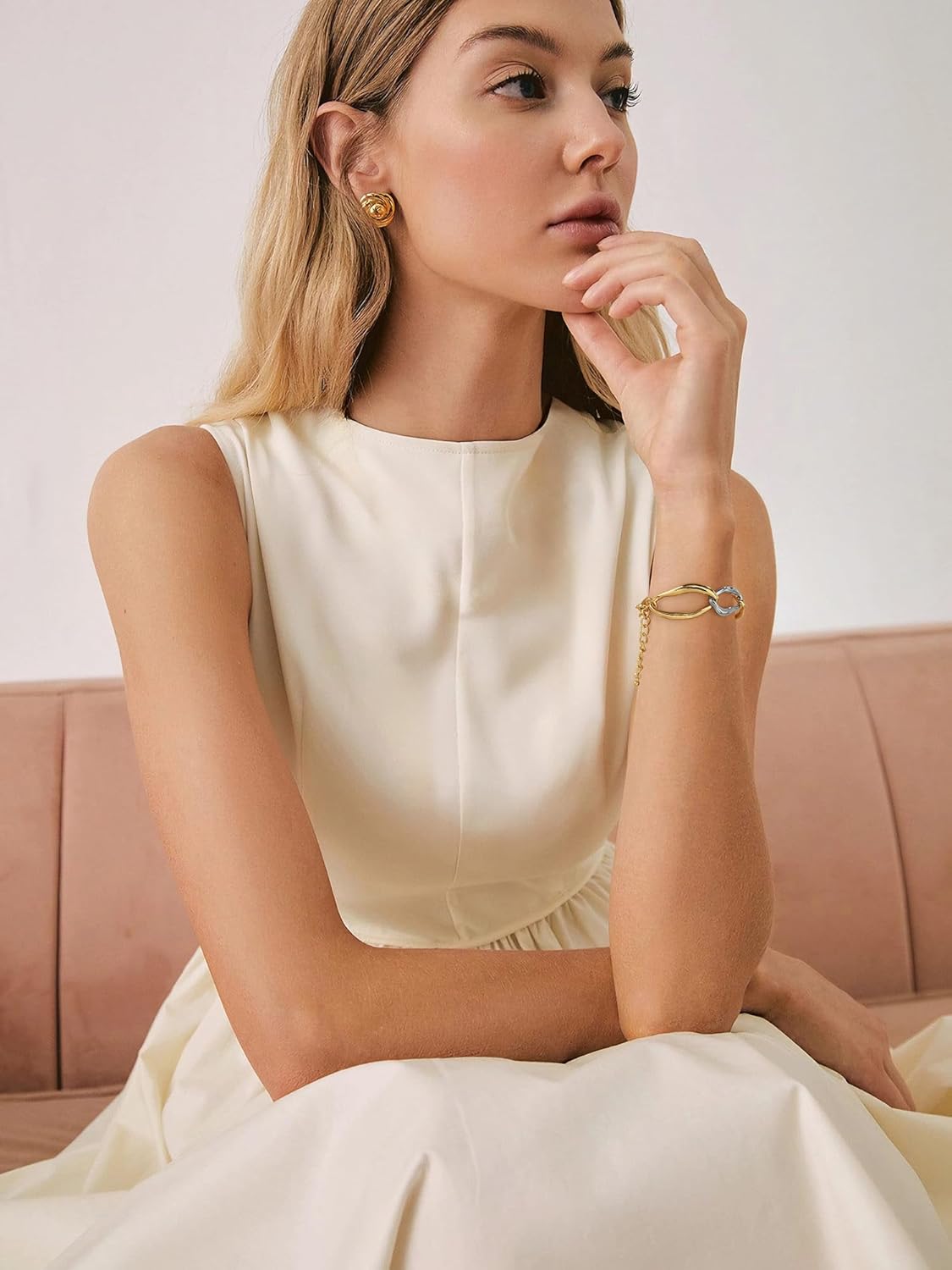 Heart Charm Bracelet for Women Chunky Matte Gold Link Chain Bracelet Vintage White Gold Love Heart Bracelet Fashion Valentines Bracelet - Image 2