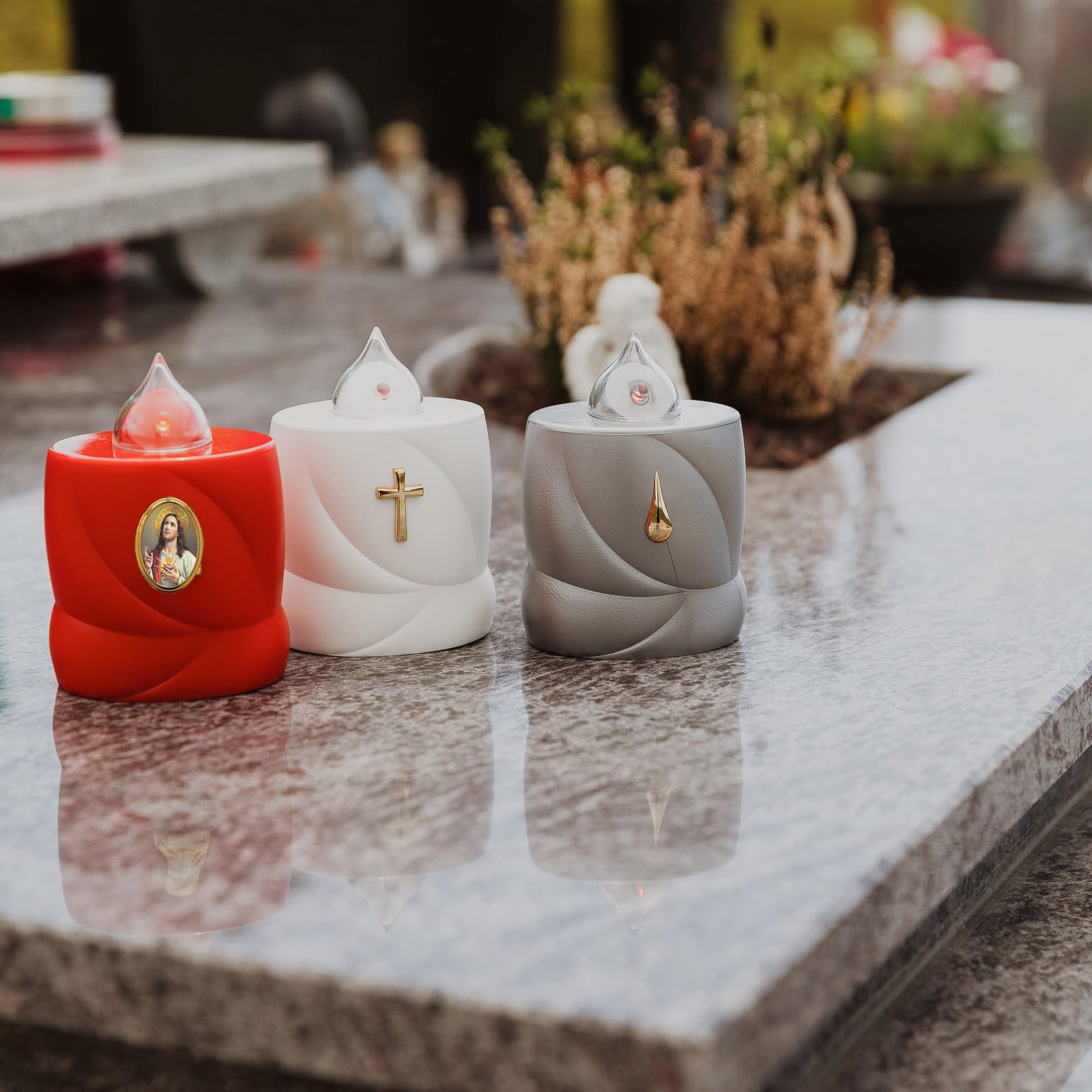 Candela LED Commemorativa A Batteria – Effetto Fiamma Tremolante, 5x12,5 Cm, Per Cimitero E Interni, Sicura E Riutilizzabile