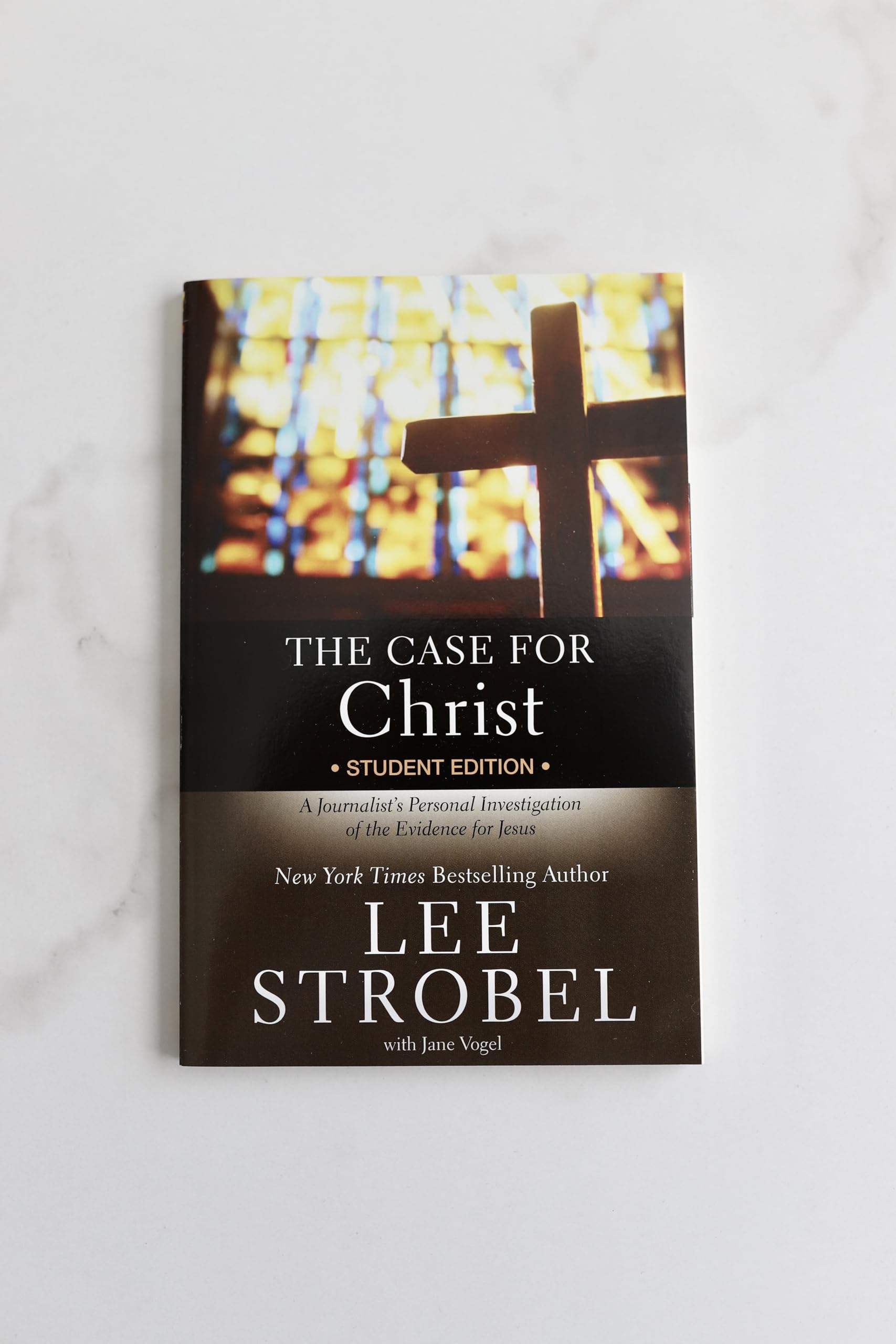 The Case for Christ Student Edition: A Journalist's Personal Investigation of the Evidence for Jesus (Case for ... Series for Students) - Image 6