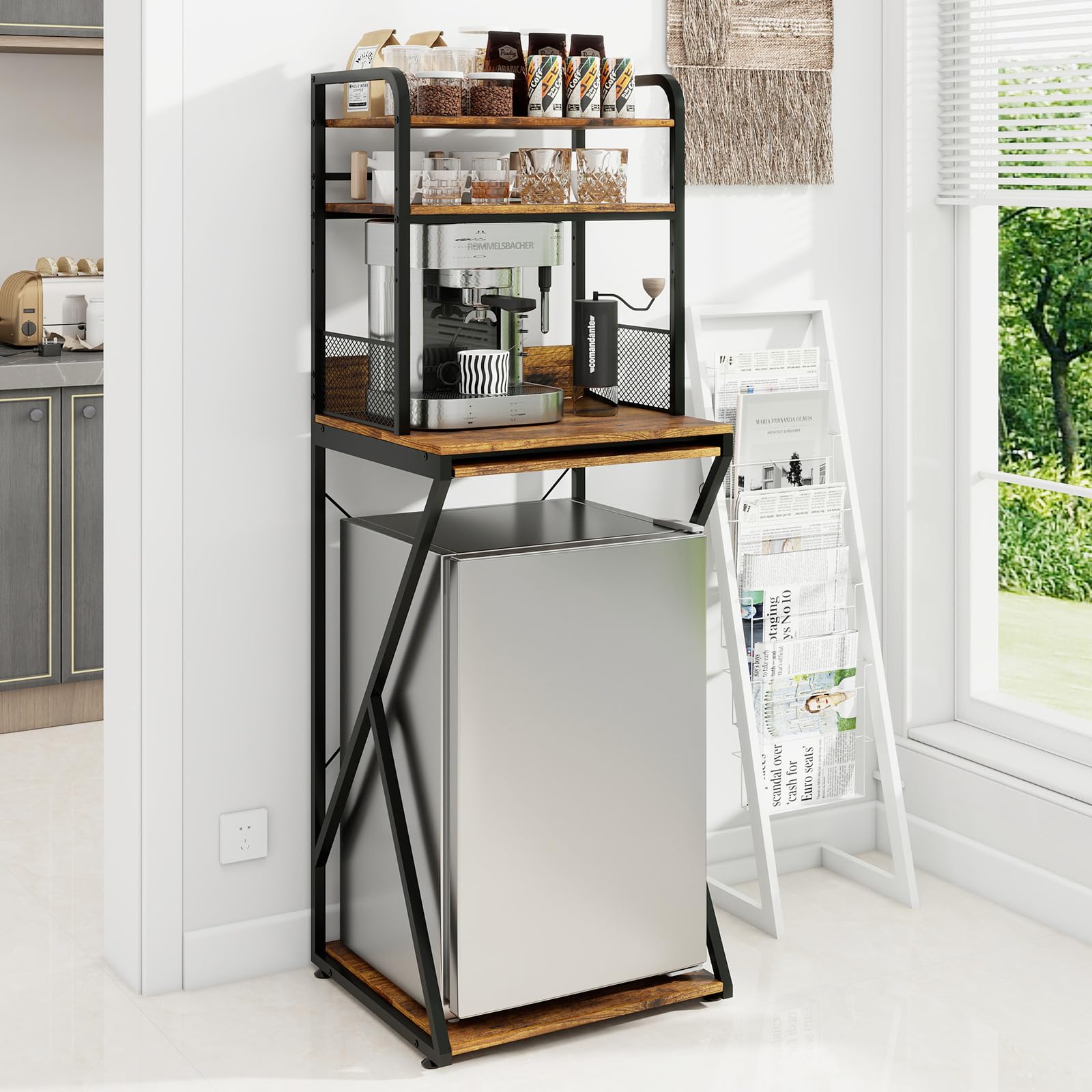 Mini soporte para refrigerador de 4 niveles con toma de corriente, mini gabinete de refrigerador con almacenamiento, gabinete de barra de café independiente con estante para horno de microondas 8