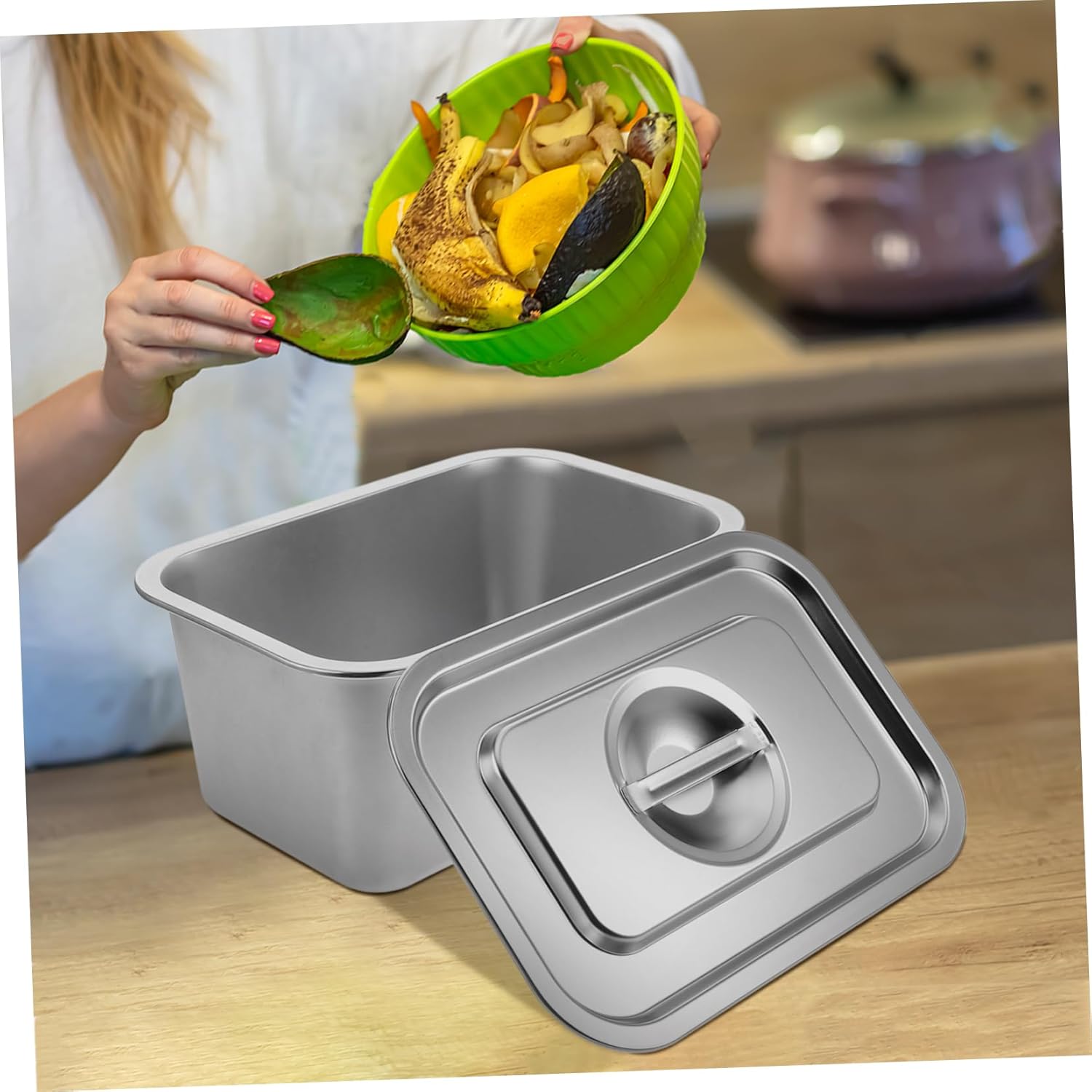 Kitchen Storage Bin with Lid Stainless Steel Compost Bin Compact Design for Efficient Food Waste Separation and Composting