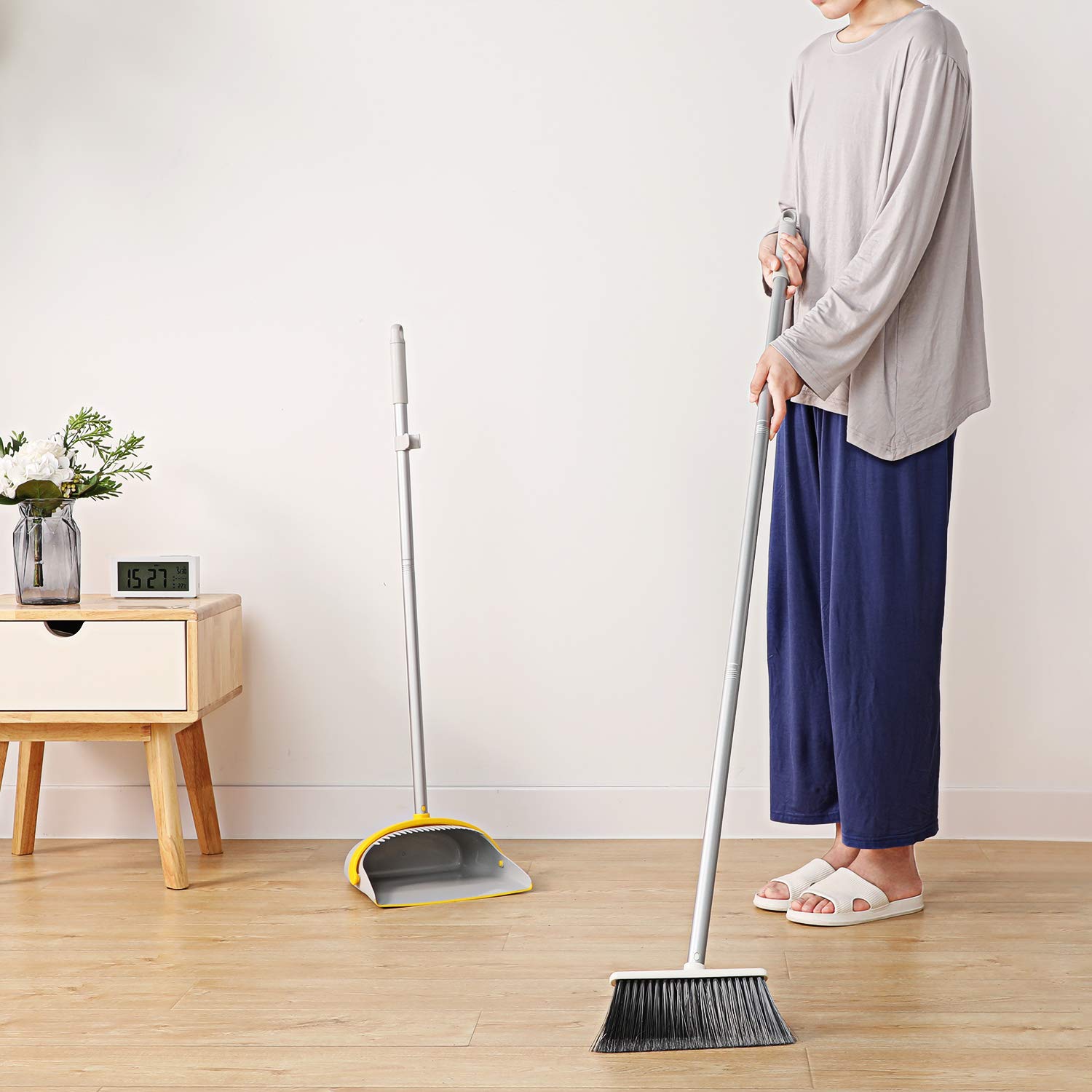 Amazon.co.jp: CLEANHOME ほうき ちりとり セット 立て式掃除セット