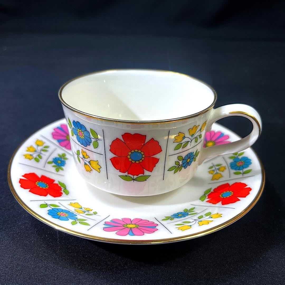 Amazon.co.jp: ノリタケIvory china レトロ ポップ カップ&ソーサー 