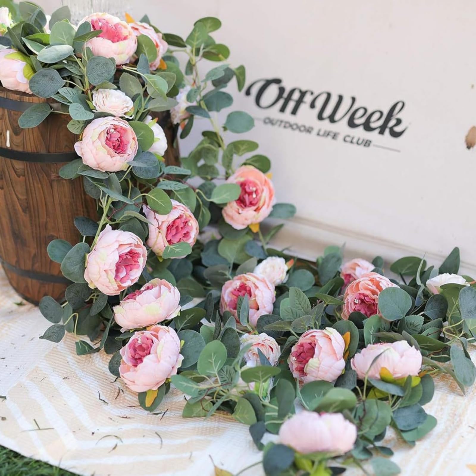 Eukalyptus Seiden Rosen Pfingstrosen Girlande Deko, Blumengirlande Eukalyptus Girlande Vintage Gefälschte Blume Pfingstrose Für Klimaanlage Decke Wohnzimmer Hochzeit Feste (Weiß,3 Stück)