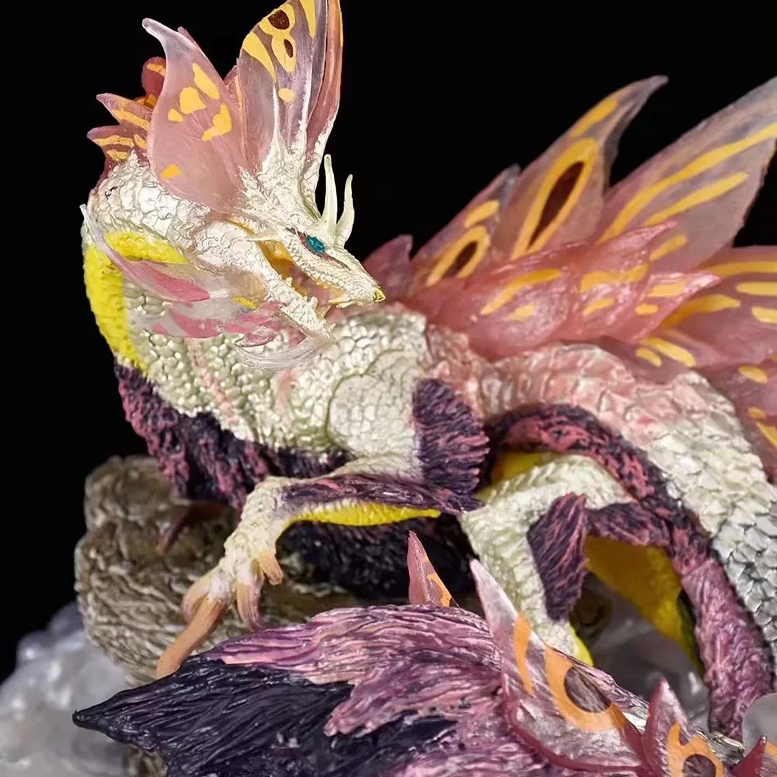 Monster Hunter Figur Mizutsune Figur