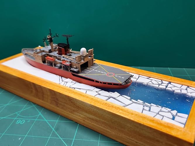 Amazon | フォーサイト シールズモデルズ 1/700 南極観測船 砕氷艦