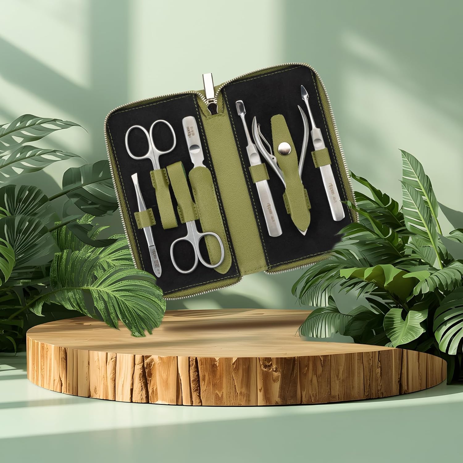 nippes Solingen Set manicure Verde, 7 pezzi, astuccio per unghie in pelle di eucalipto vegana, strumenti in acciaio inox, senza nichel e antiruggine, set per la cura delle unghie, prodotto in Solingen