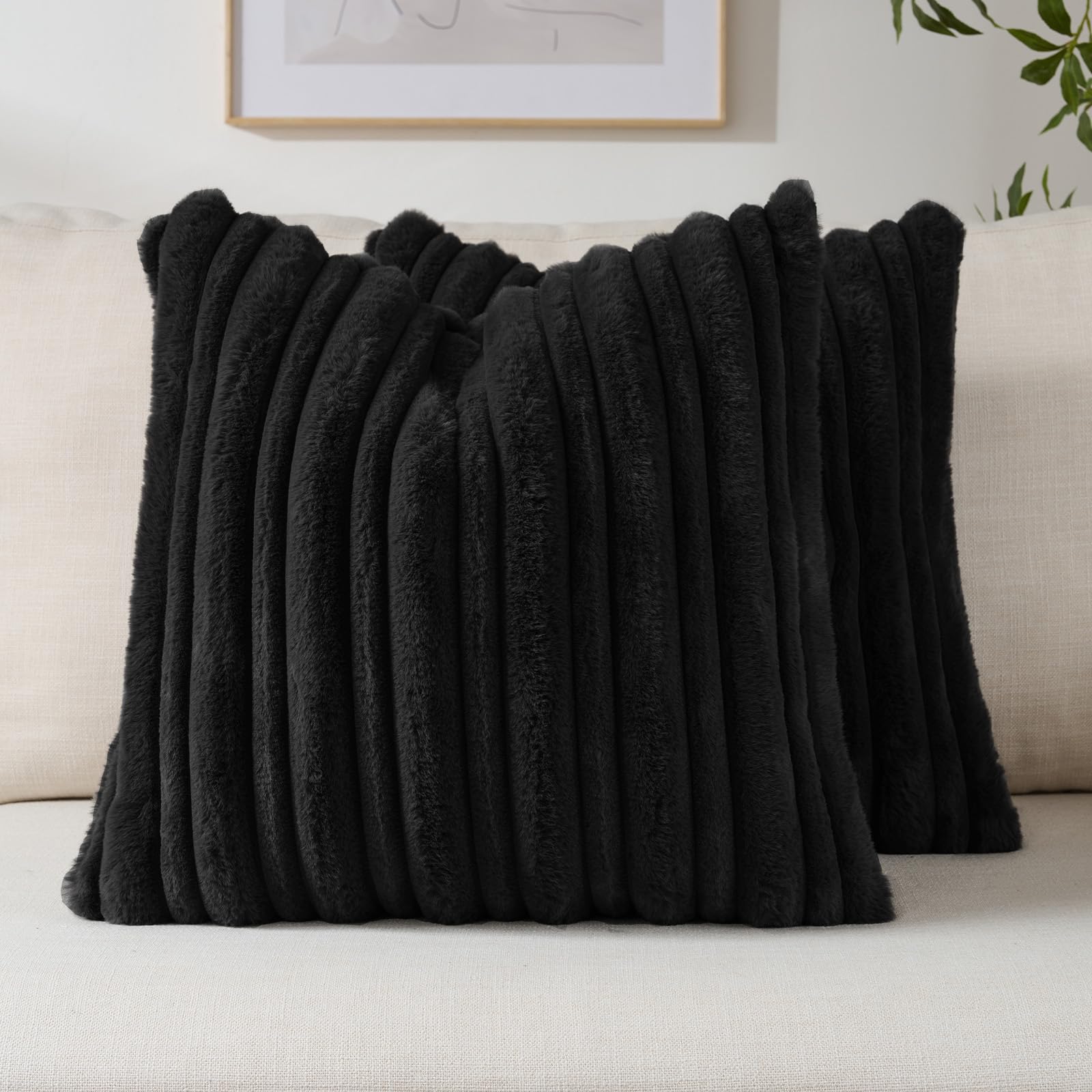 FUTEI Set of 2 Fluffy Faux Fur 40x40 cm Cushion Covers Double Sided Soft Plush Striped Textured Scatter Pillow Covers 40 x 40 cm Modern Accent for Sofa Bed Living Room, Black