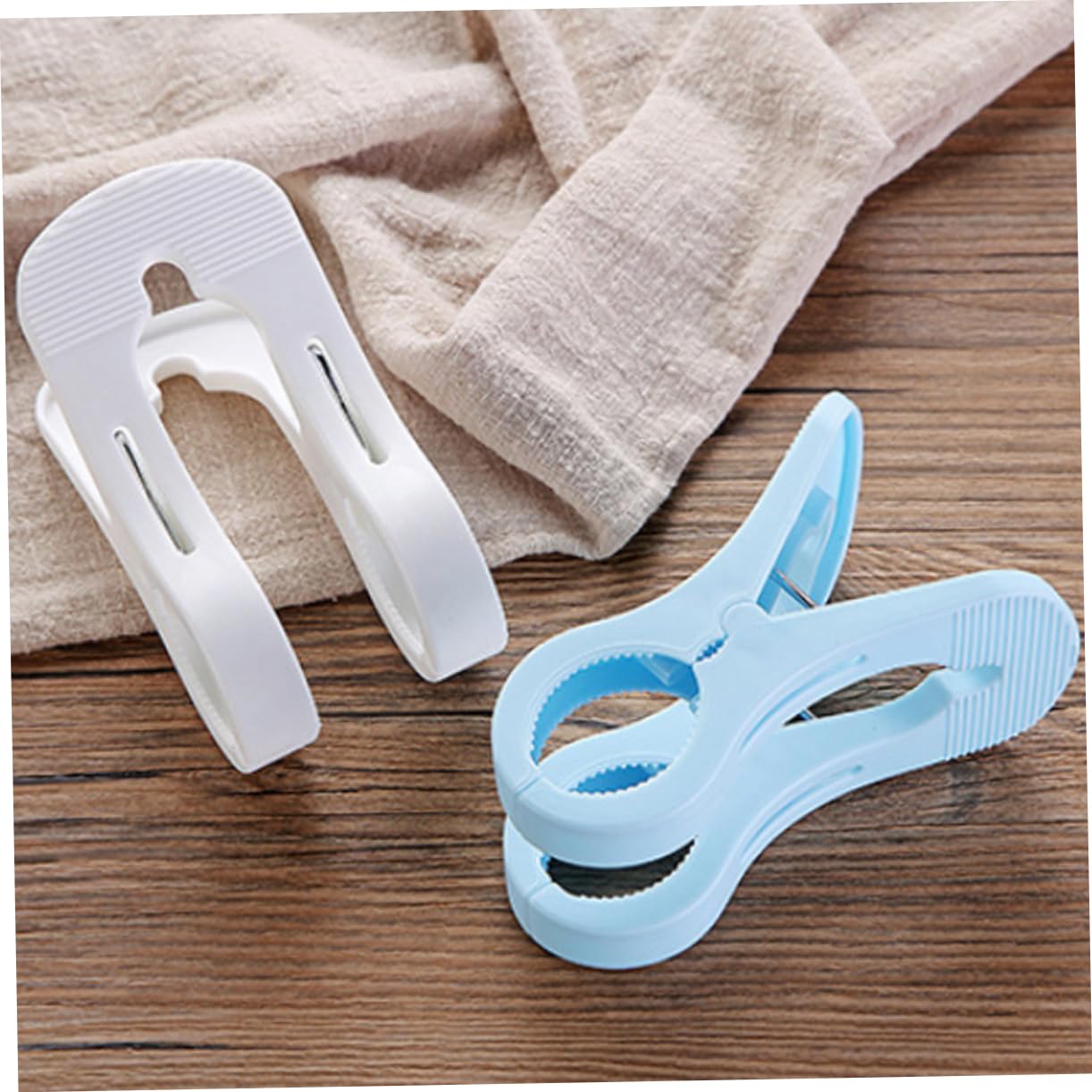 Amosfun 10pezzi Clip Antivento Per Biancheria Mollette Plastica Resistenti e Antiscivolo Per Asciugare Trapunte e Vestiti Colore Blu Per Giornate Ventose