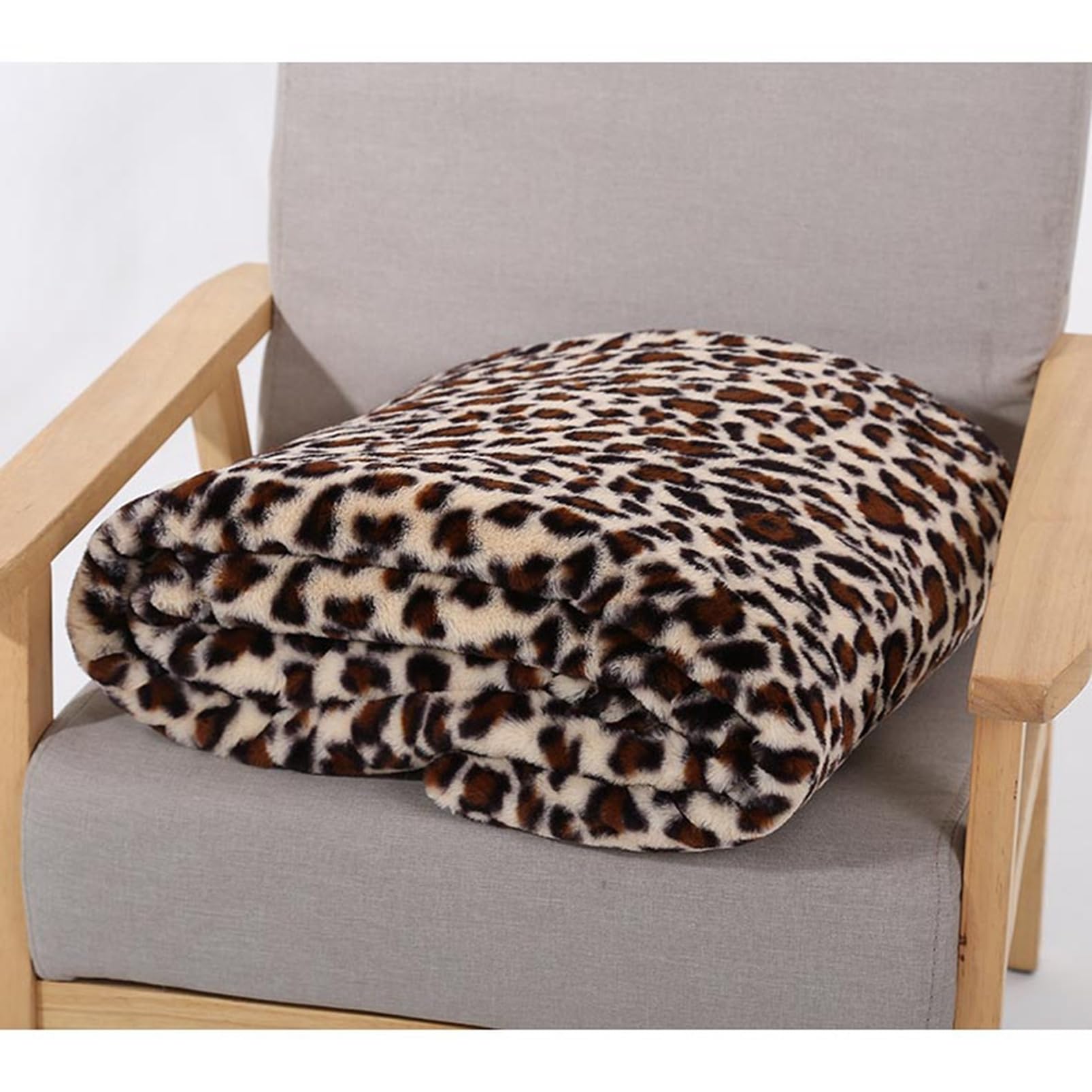 Amazon｜毛布 シングル 二枚合わせ レオパード柄 ブランケット 160