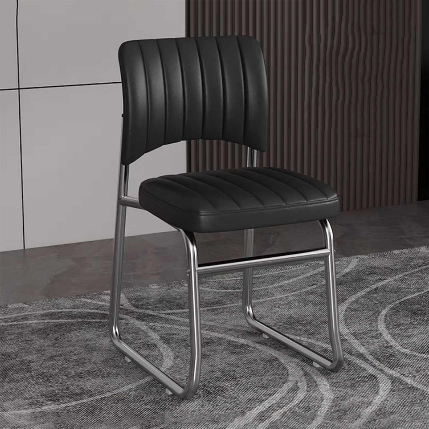 Chaise de bureau ergonomique moderne au siège large rembourré pour coin working