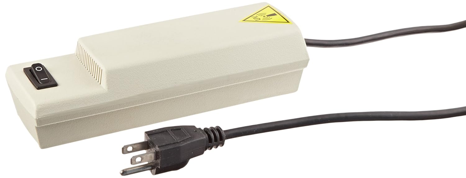 UVP 95-0018-02 Model UVL-21 Compact 4 Watt UV Lamp, 365nm Wavelength, 115V