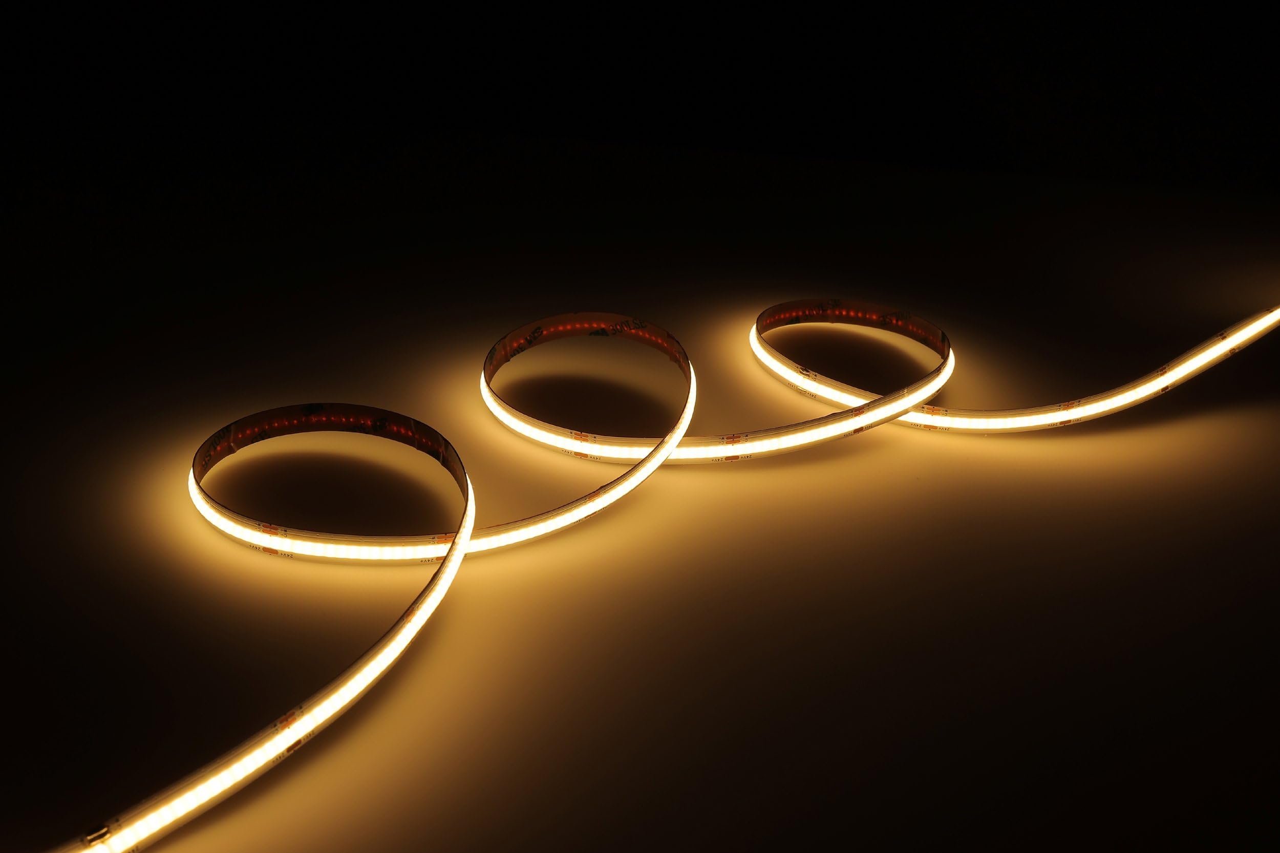 Eglo Striscia LED Cob Stripe 5m | tagliabile, con telecomando, dimmerabile, adesiva, luce indiretta, plastica bianca, bianco caldo-freddo