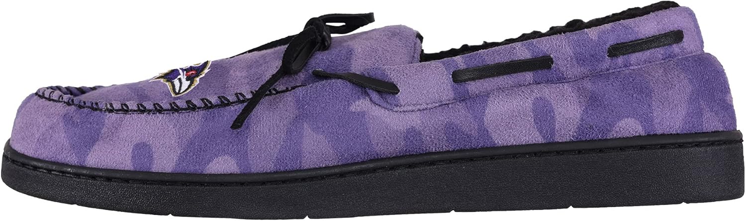 FOCO mens NFL Team Logo Printed Camo Moccasin Slippers