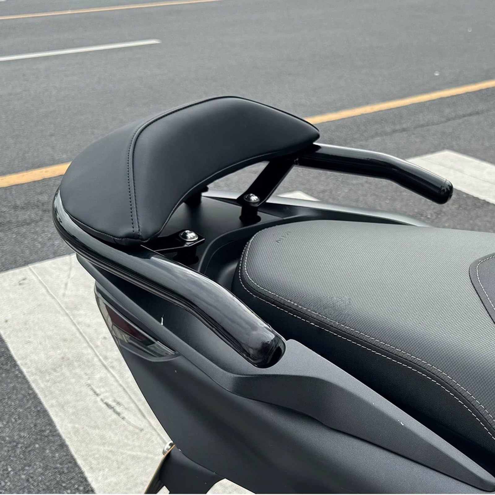 Amazon | Kemy's タンデムバックレストPCX125(JK05/JF81/JF56/JF28